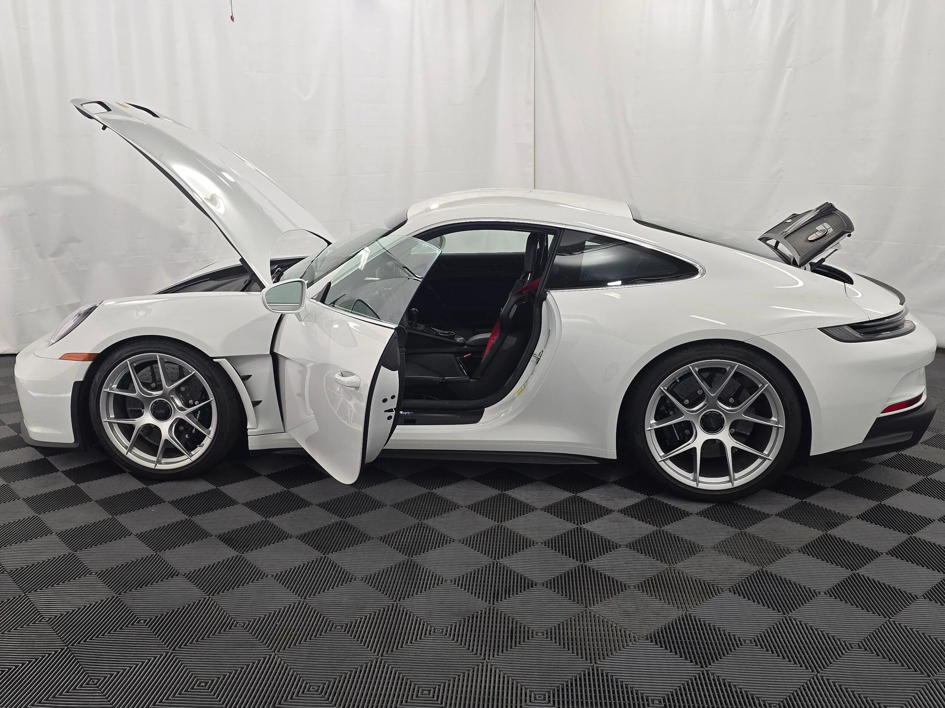 mph012_3797849070_adc751efb984c454a4deeb8af31fd720x_0a6a95548c