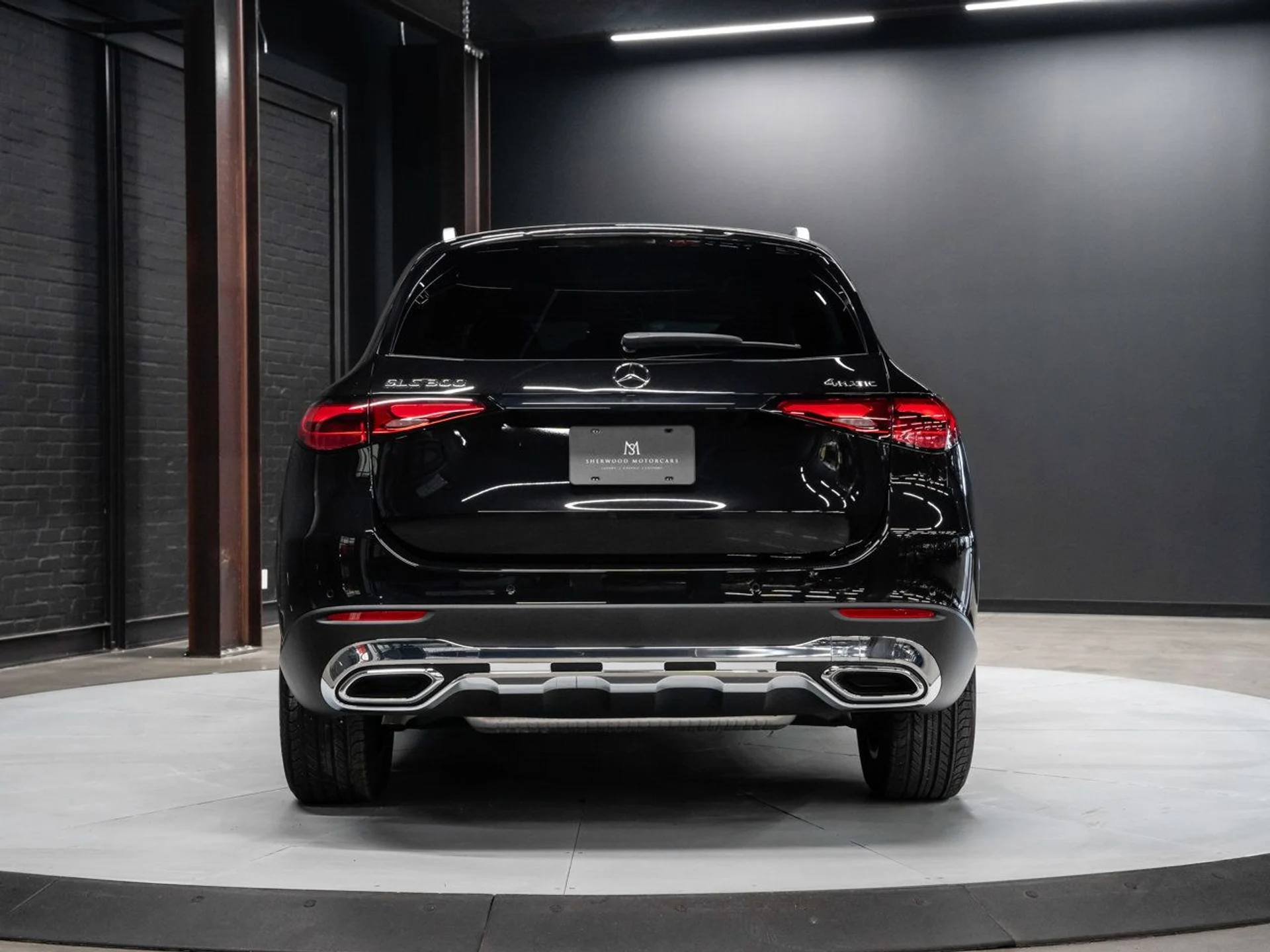 mph012_3799248081_mercedes_benz_glc_2025_69173f3a49