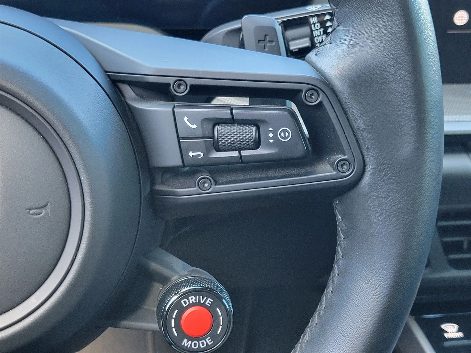 mph012_380664934_a5744d3e23625ecfe49f5a9551650c07_d66e8c2634