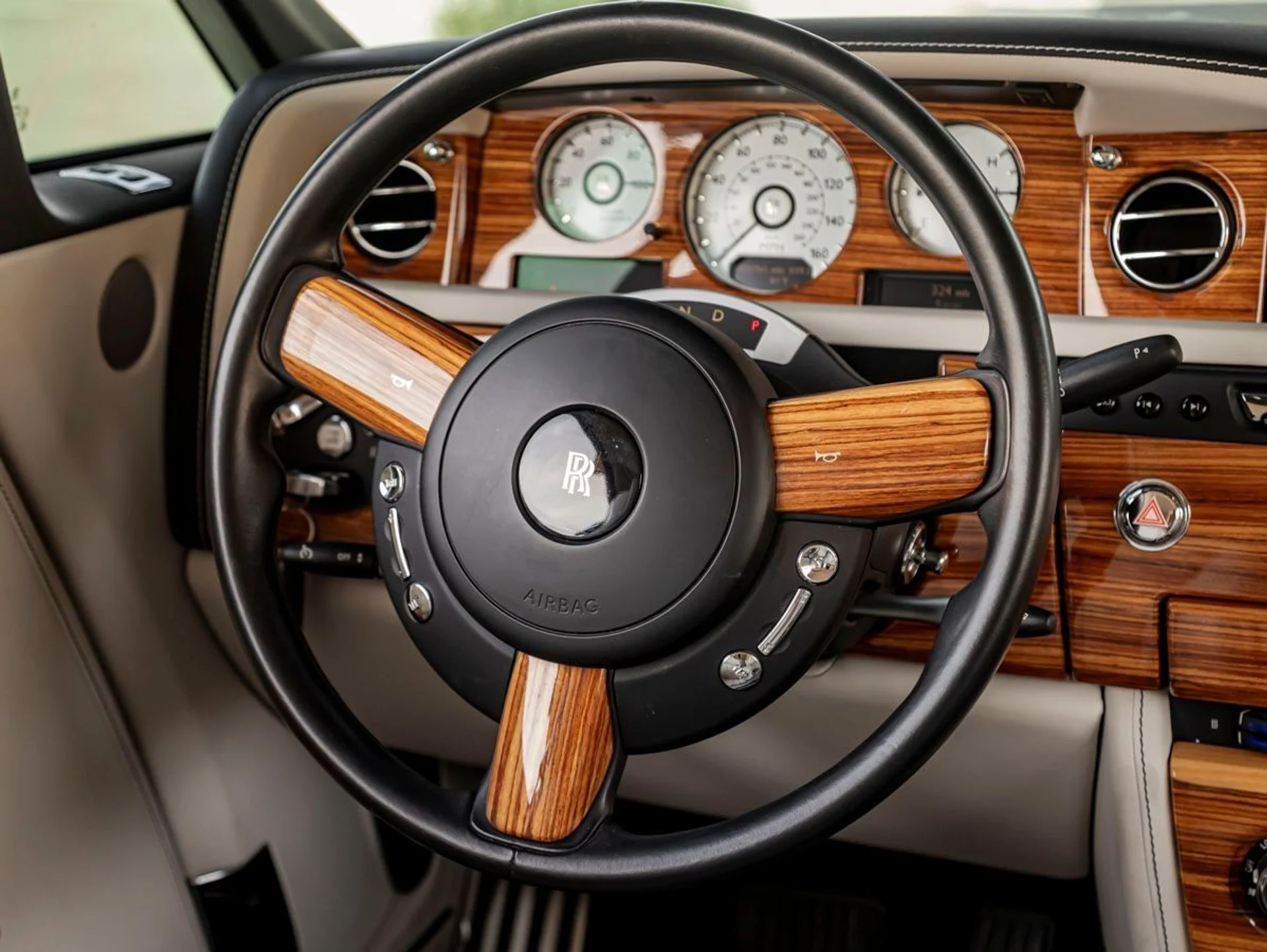 mph012_3807738937_13_67309aabe0