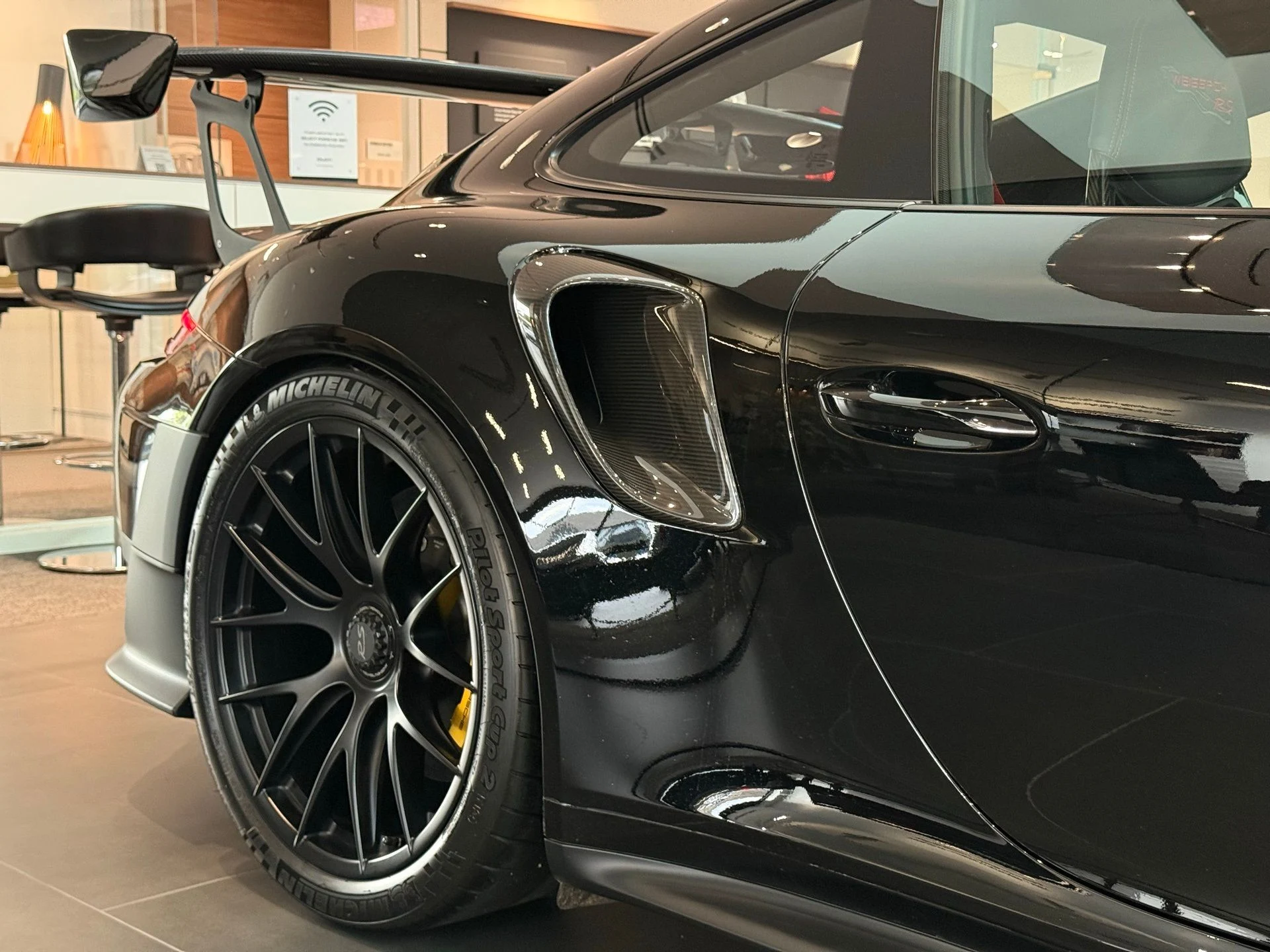 mph012_3815223023_7c76a8fcc86f32e2e07bacfe8877615d_79b190d799