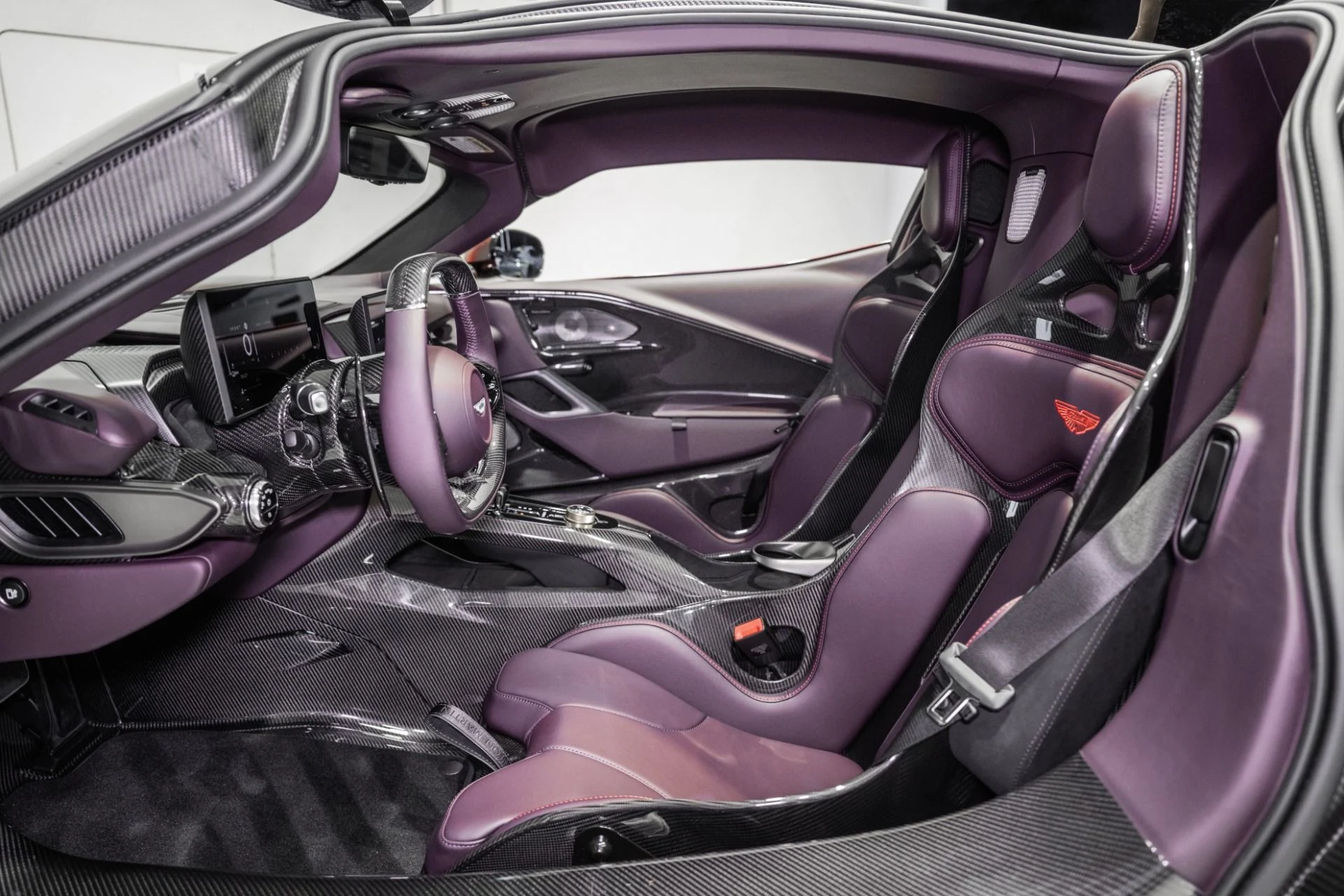 mph012_3817118762_New_2026_ASTON_MARTIN_VALHALLA_1775946933_742c4e67f4