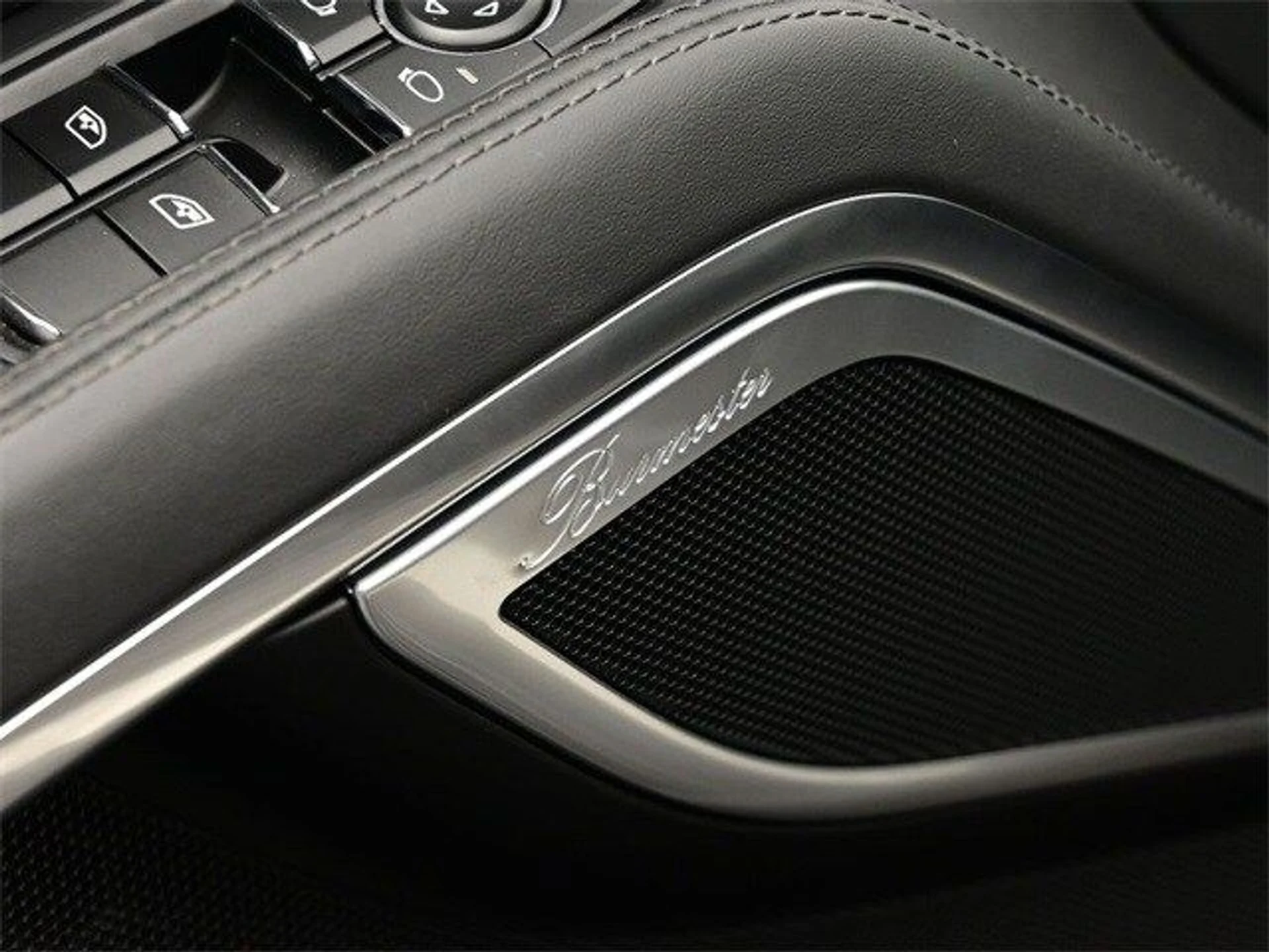 mph012_3817868111_e0333d373f9543ed8697ca293c239e75x_dfc2af0d33