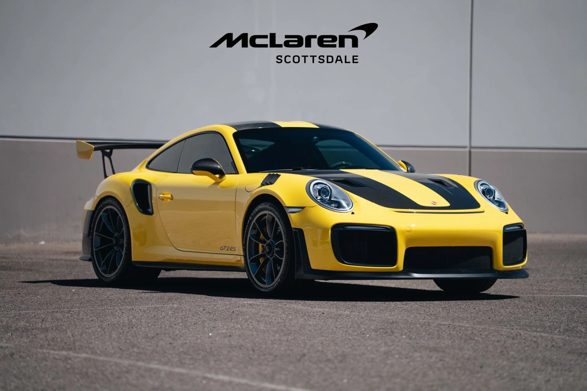 mph012_3826605052_Used_2018_PORSCHE_911_GT_2_RS_1746157617_cd47b2ed89