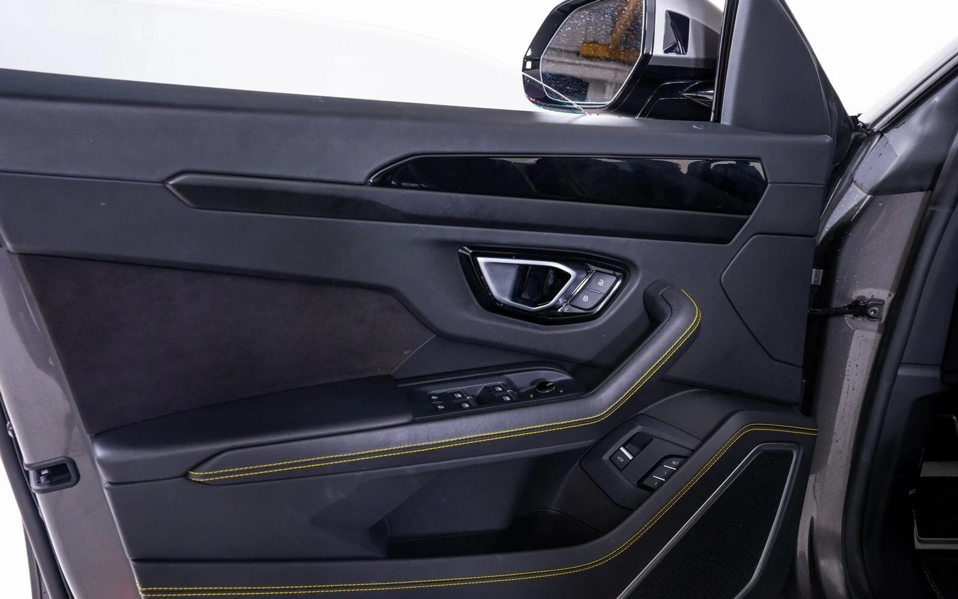 mph012_3839611973_564739838308a5738a9e54d5df626dd0x_5eb4f0c249