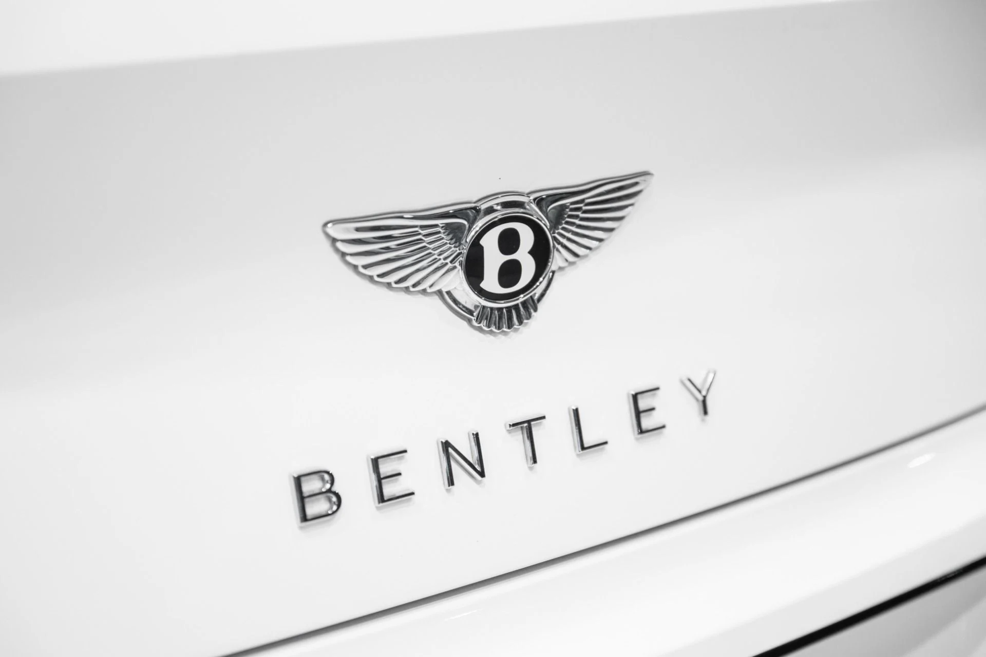 mph012_3843060621_Used_2021_Bentley_Continental_GT_V8_1769141649_dfde76affc