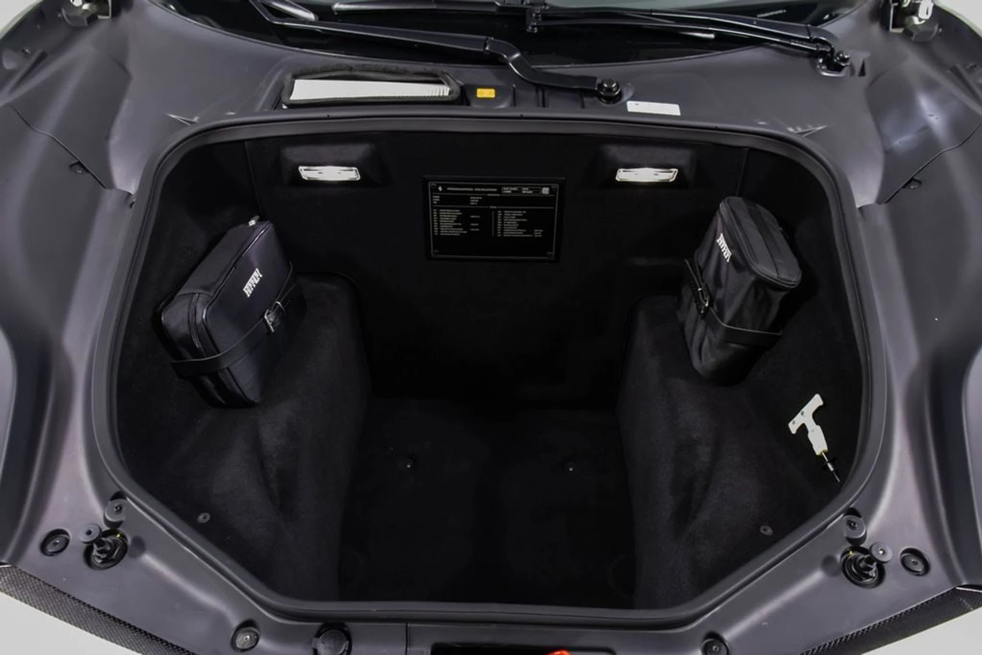 mph012_3847499053_2ac5edf99cde6d9376b62b0b6c67362dx_5b37dc510d