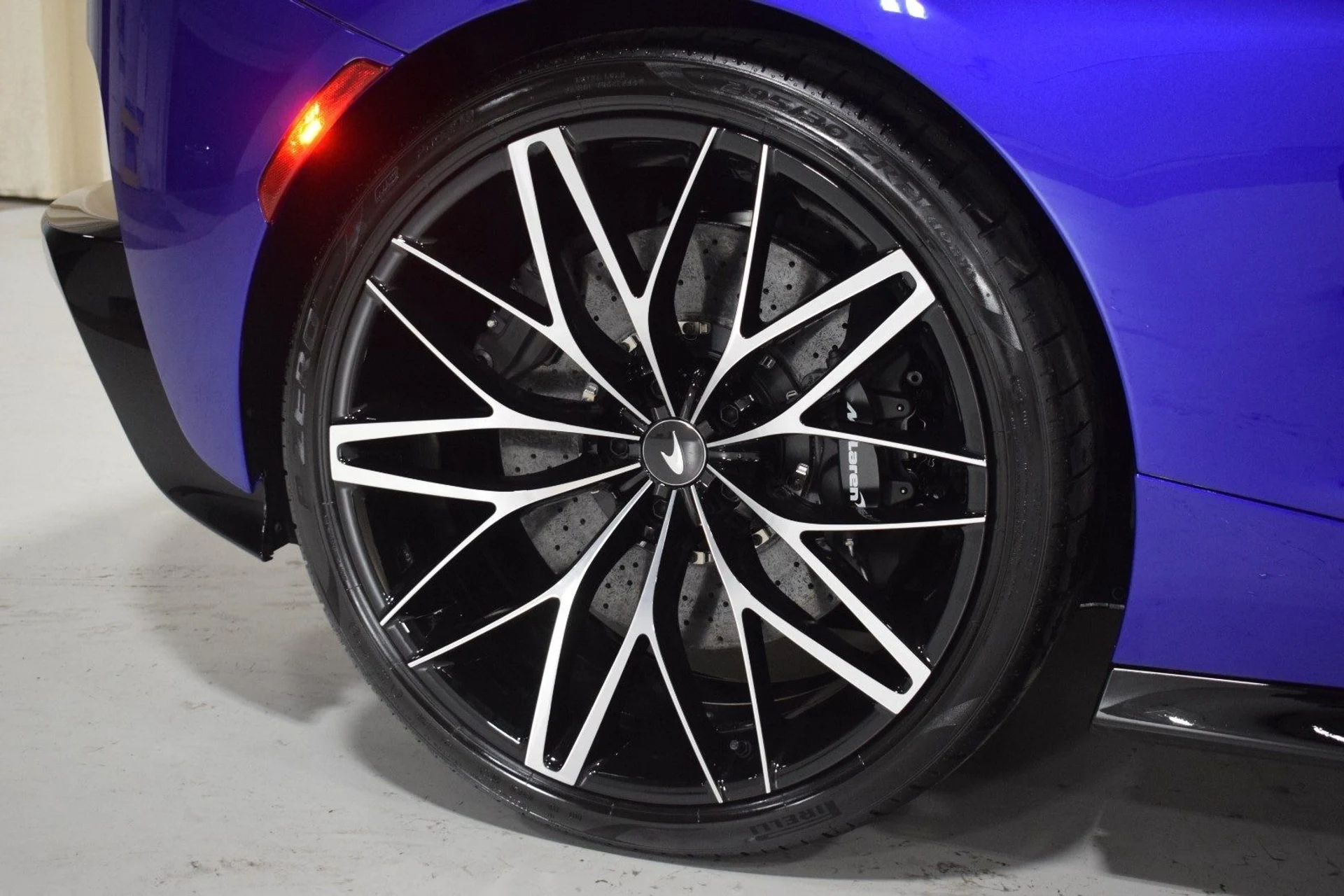 mph012_3852219242_af09d0921ab194be26c61b5b8ab4470ex_1312bc1b6d