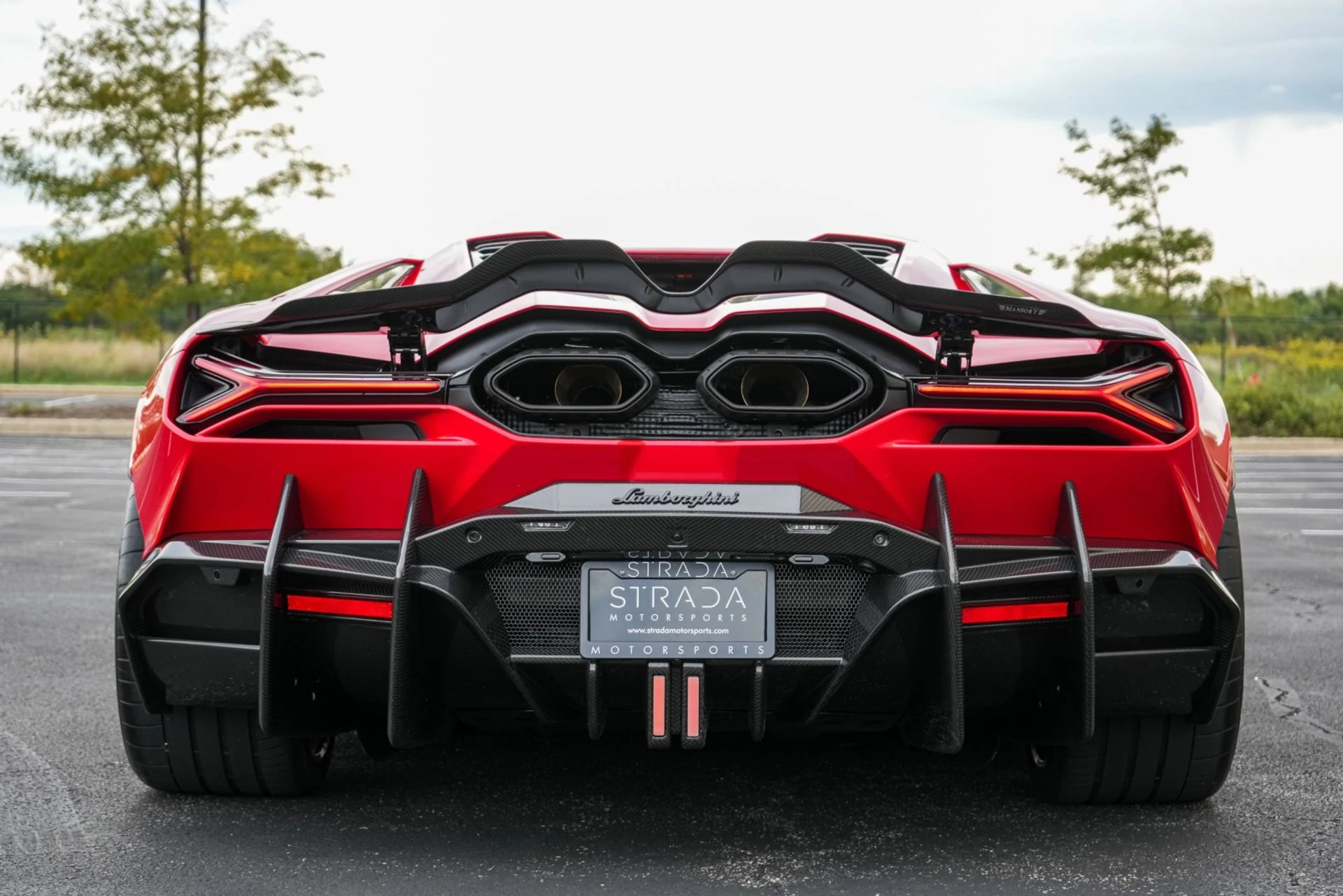 mph012_3870808264_Used_2025_Lamborghini_Revuelto_1790108001_fe8d143211