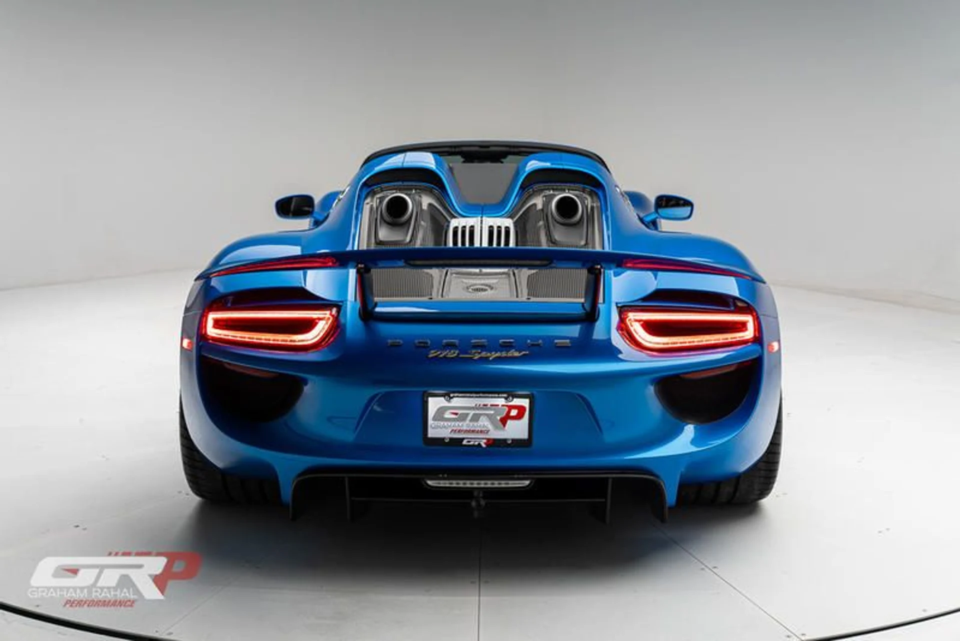 mph012_3876612157_CFFDF_3_F2_AE_37_4_B96_98_E9_03422_C3_F5_A6_E_ce85209b36