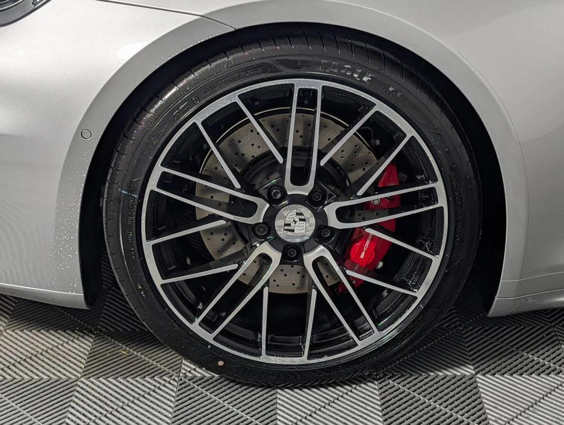 mph012_3885858130_fccf8_J78g_Gh_Fd_Yb7tx_K1_F_Es_Yw6_A_44fc8d46c5