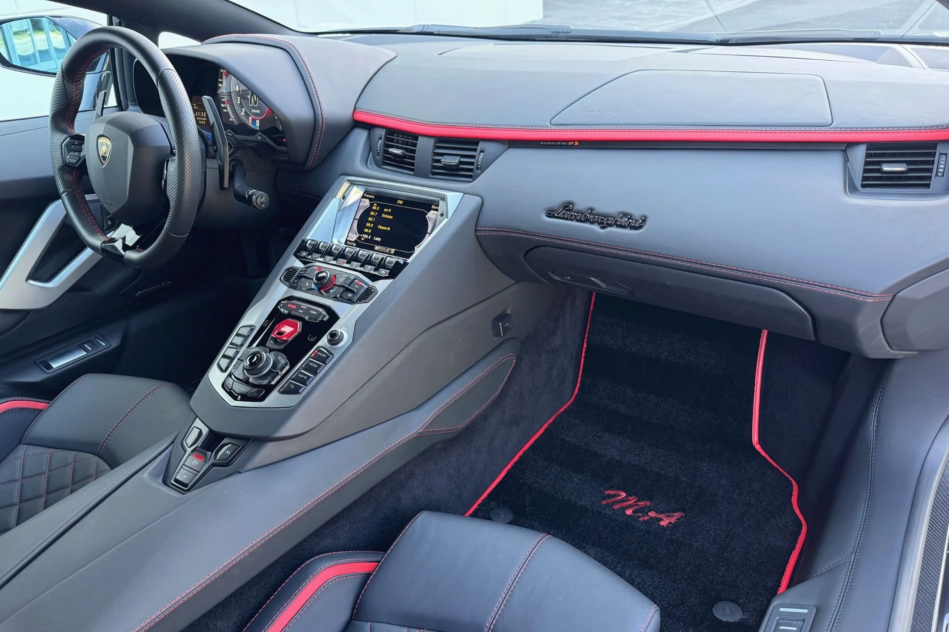 mph012_3887798814_Used_2018_Lamborghini_Aventador_S_LP_740_4_S_1758017826_cce7b7923a