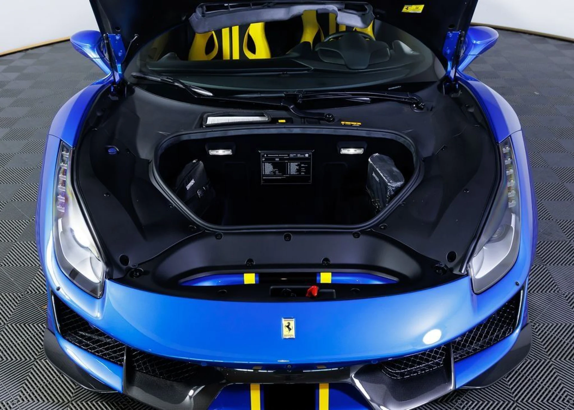 mph012_3889112225_0403c05d8bacd7bfbfd24be503a96468_25ffcd1a75