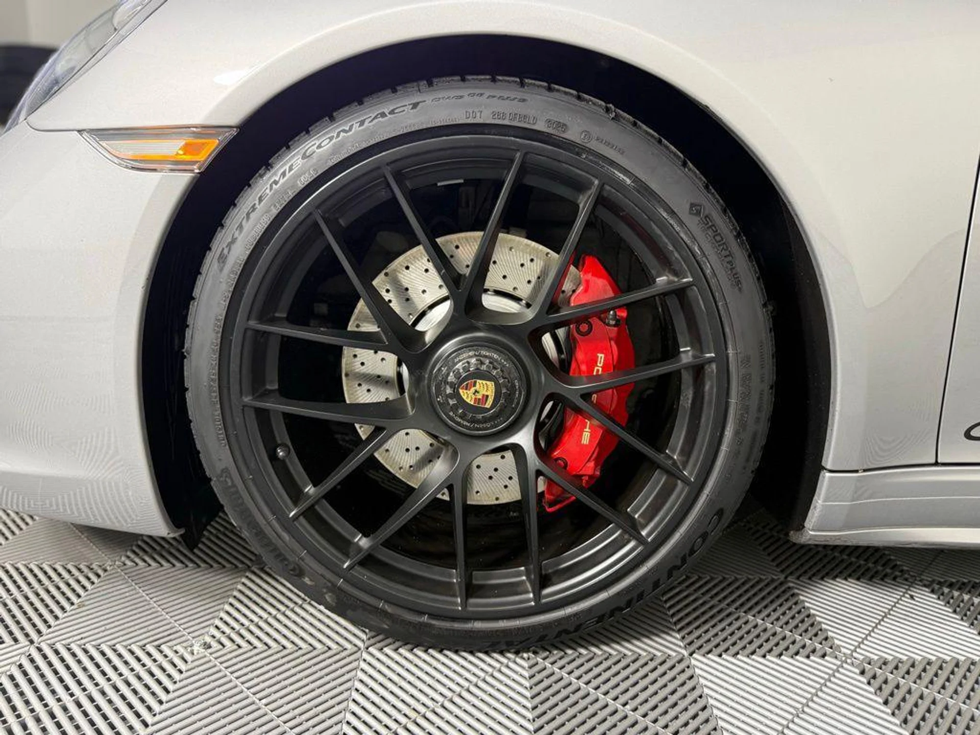 mph012_3900437265_q2_SD_Dw_YHDA_3w_P4c_DHVO_9zjp_HW_0_Q_88040690b3