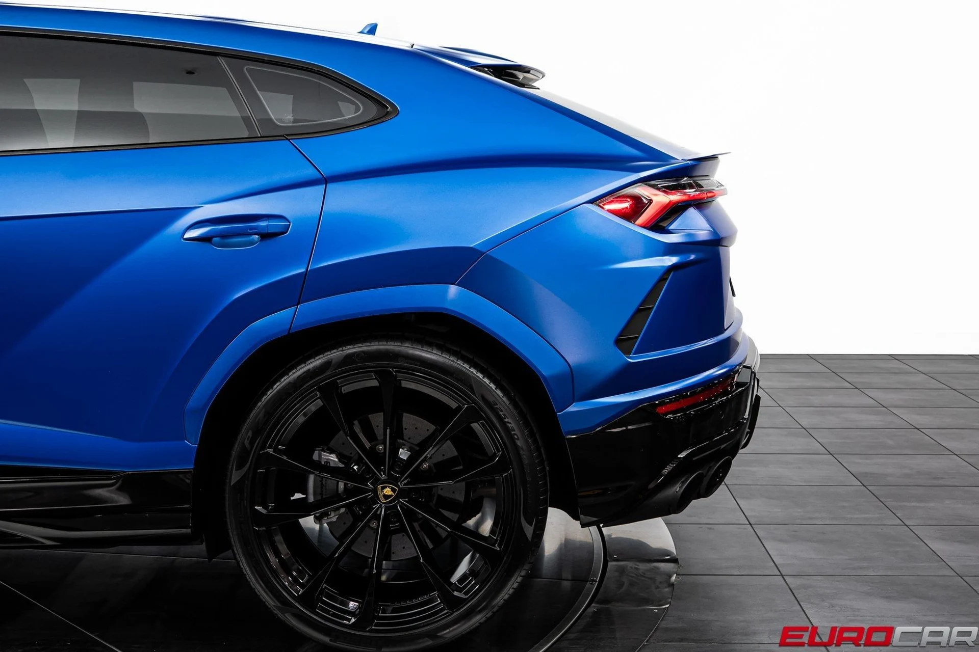 mph012_3905976694_image_13_1670c269d9