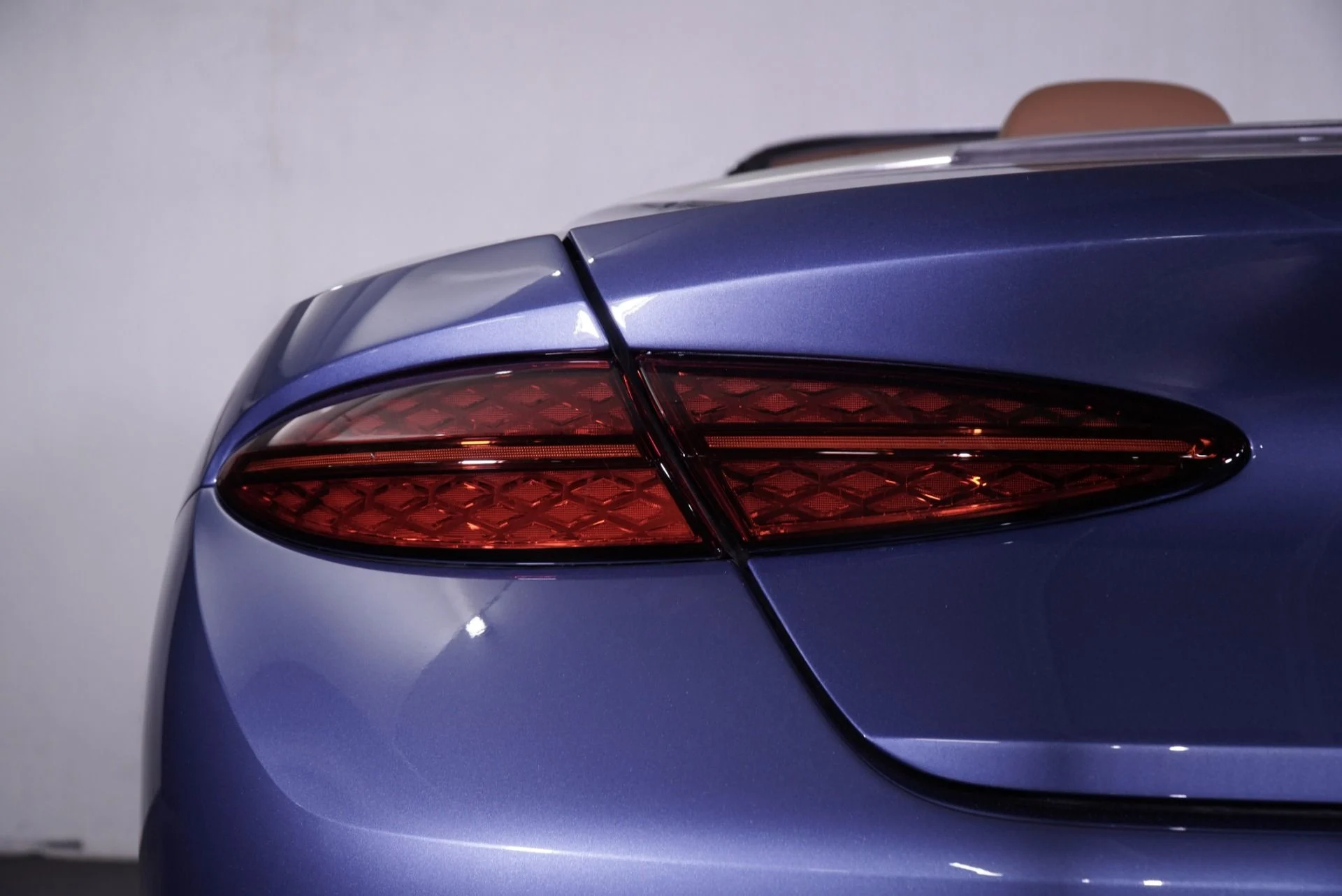 mph012_3910746921_New_2026_Bentley_Continental_GTC_Azure_1763171768_dd60fc8c58