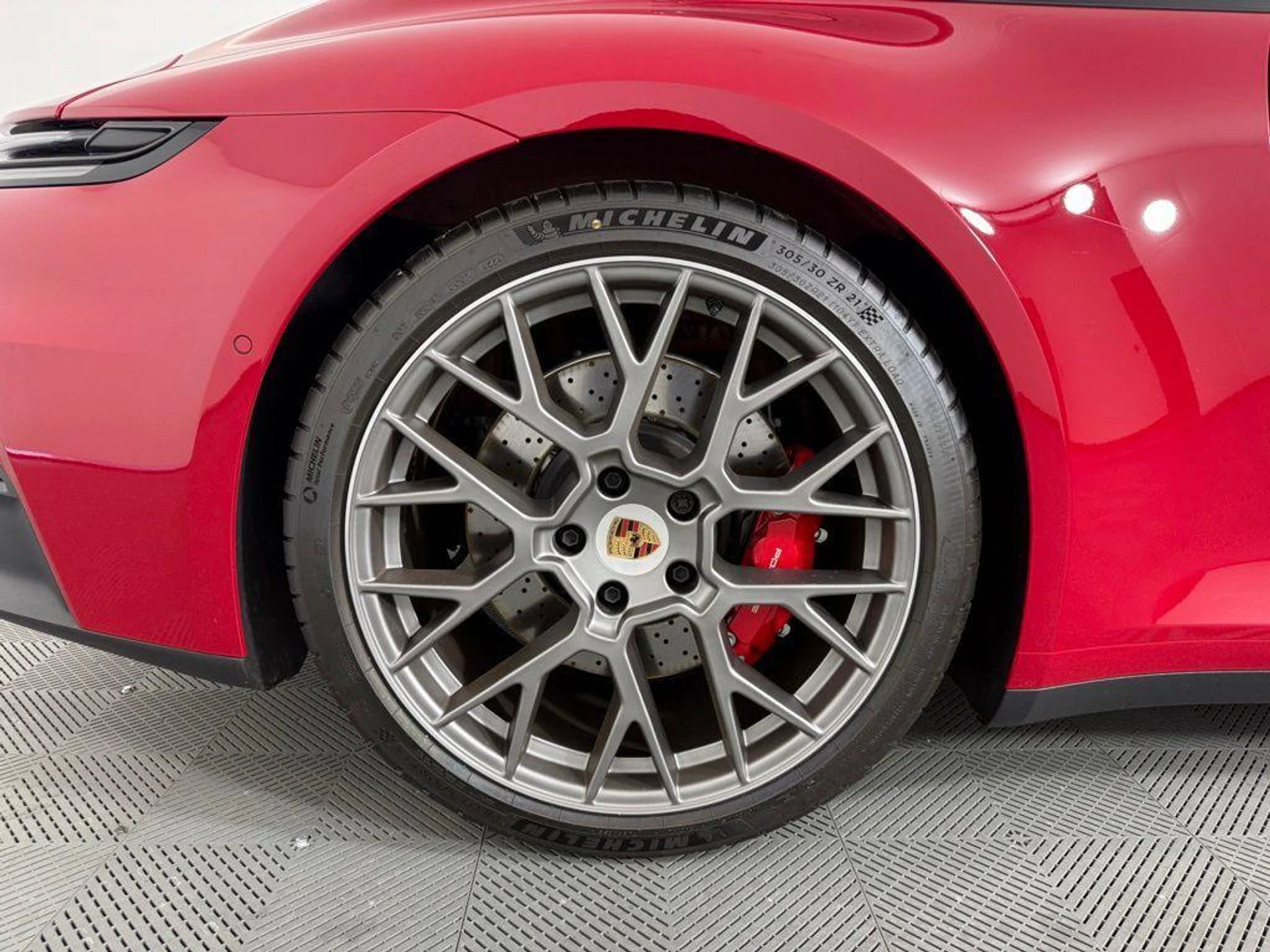 mph012_3918553556_f_Zi5gpbw7p_IK_Uc5g1f_Kn7_DSF_Yl4_203f15b8d7