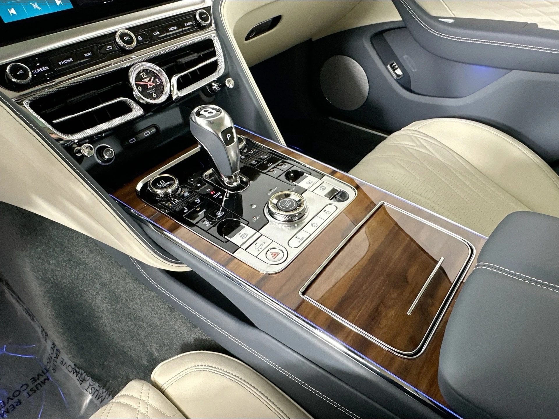 mph012_3926542858_13_61bc43b872