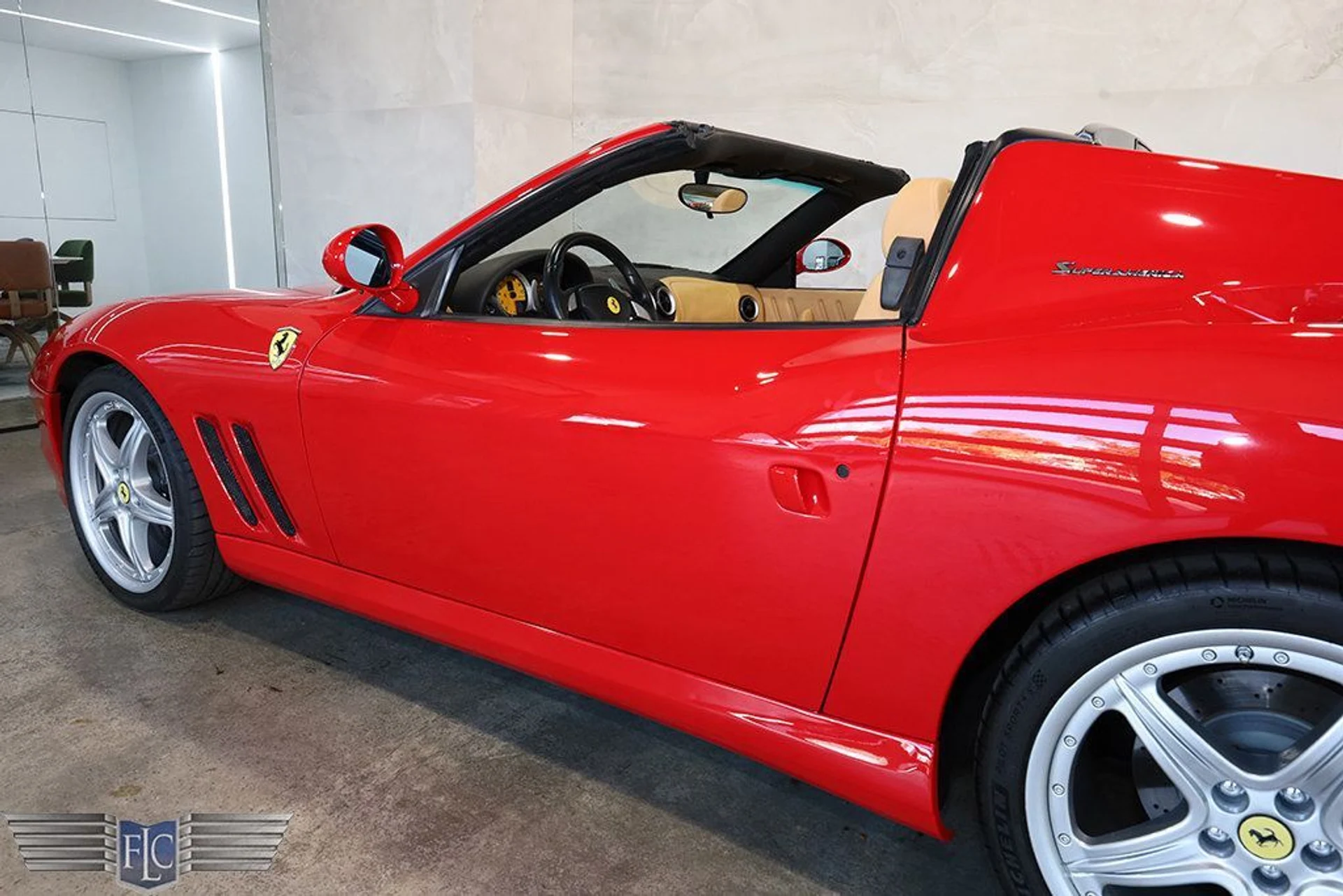 mph012_3927162779_used_2005_ferrari_575_superamerica_9689_22963102_13_1024_aeee27a9ad