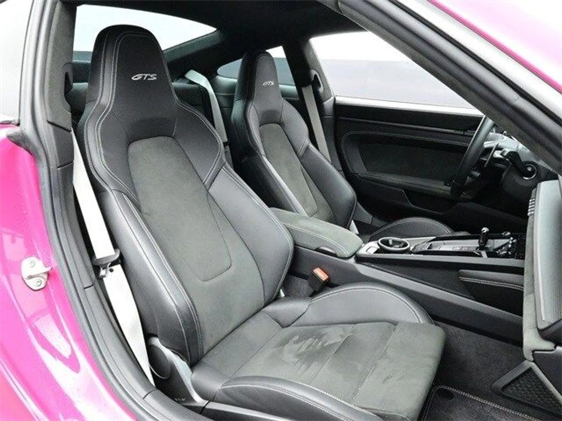 mph012_3927420352_3e8912f8d09390a73b8b487faa8add42x_f05df46f17