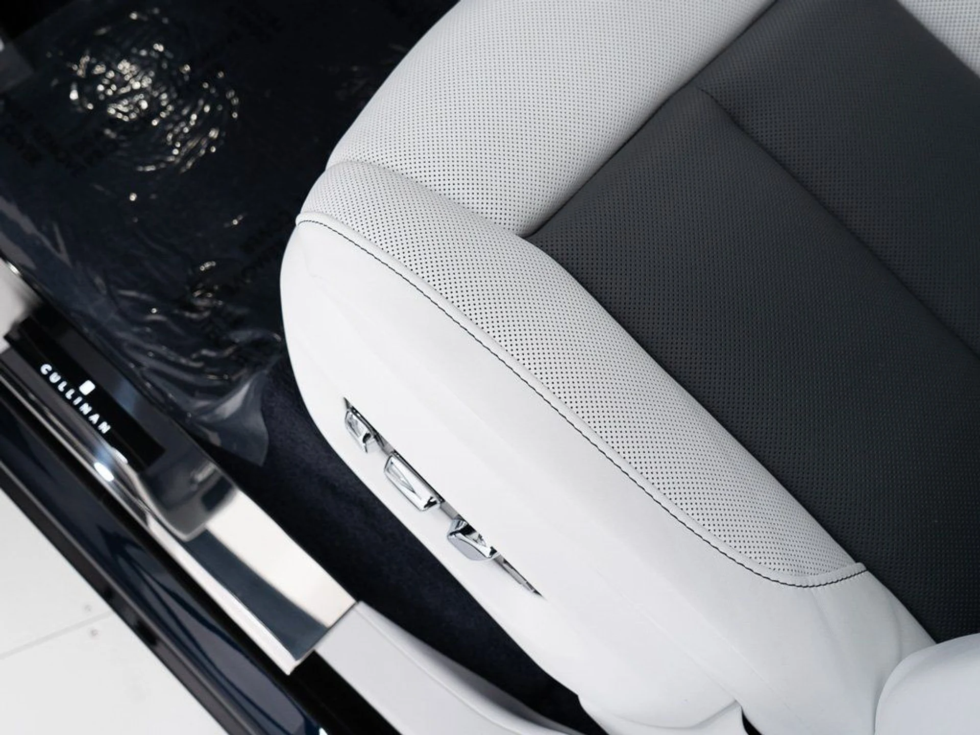 mph012_3946619699_fde70bf94f2b43ee7588df48c246cfc6_6ec4f22874