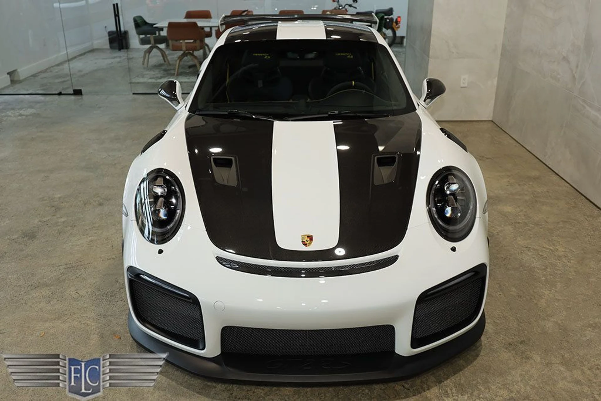 mph012_3959329444_used_2018_porsche_911_gt2rs_9689_22985277_13_1024_45ac7d2401