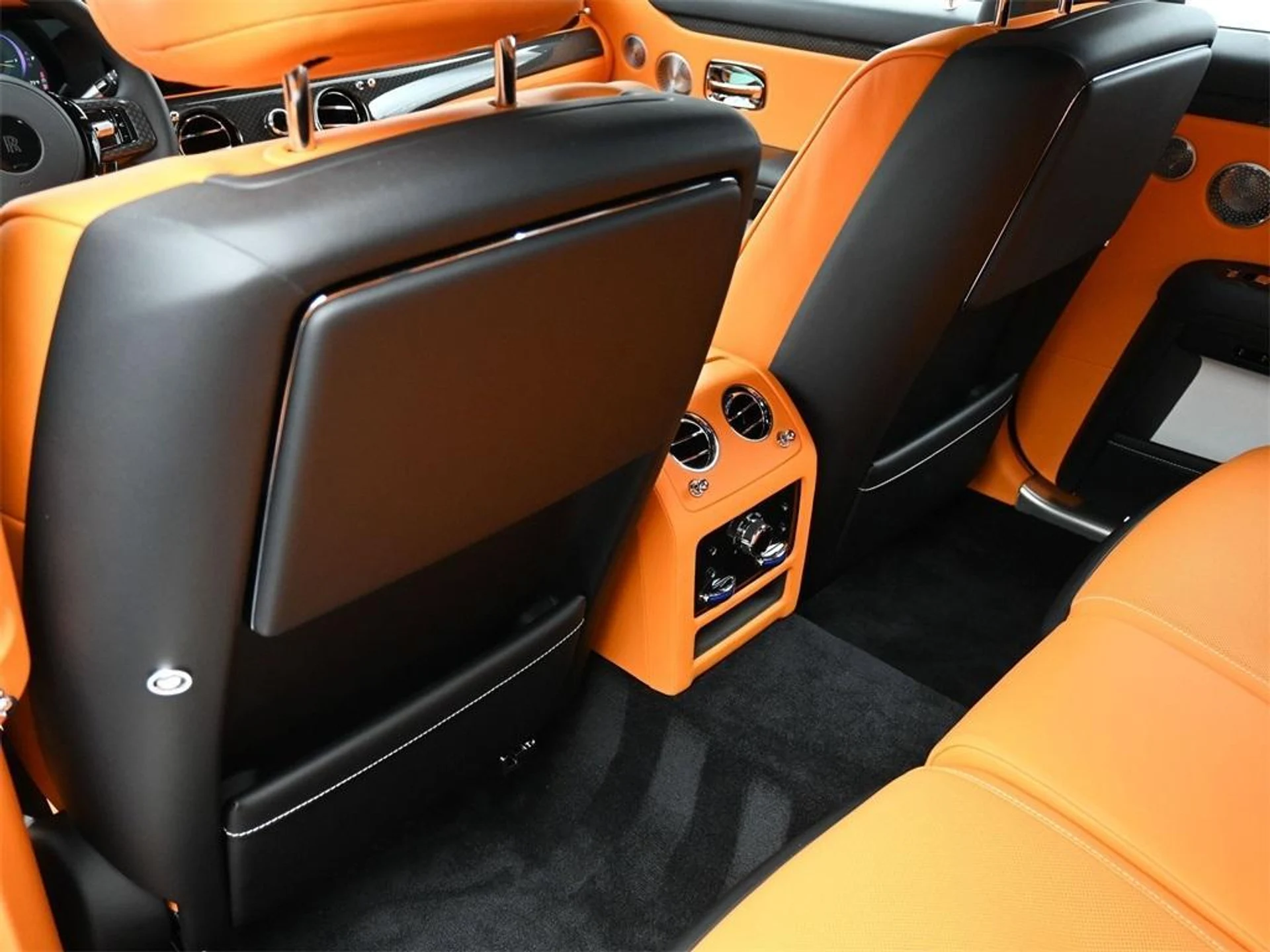 mph012_3959392501_g_Cq_ZIU_7_QPZK_Hxb_L_C6y_yw2_NHA_318648ff2f