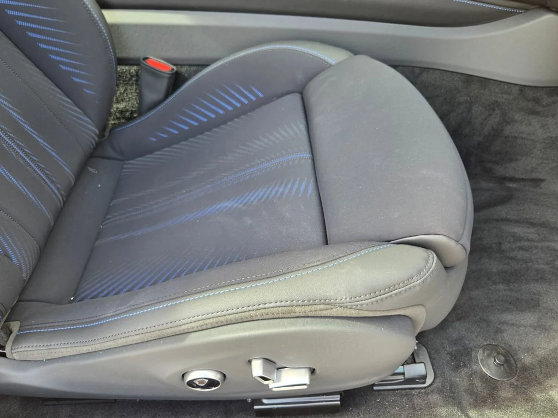 mph012_3961144075_e2888b30609a481dfffae4e23e47a48f_7df6374b7a