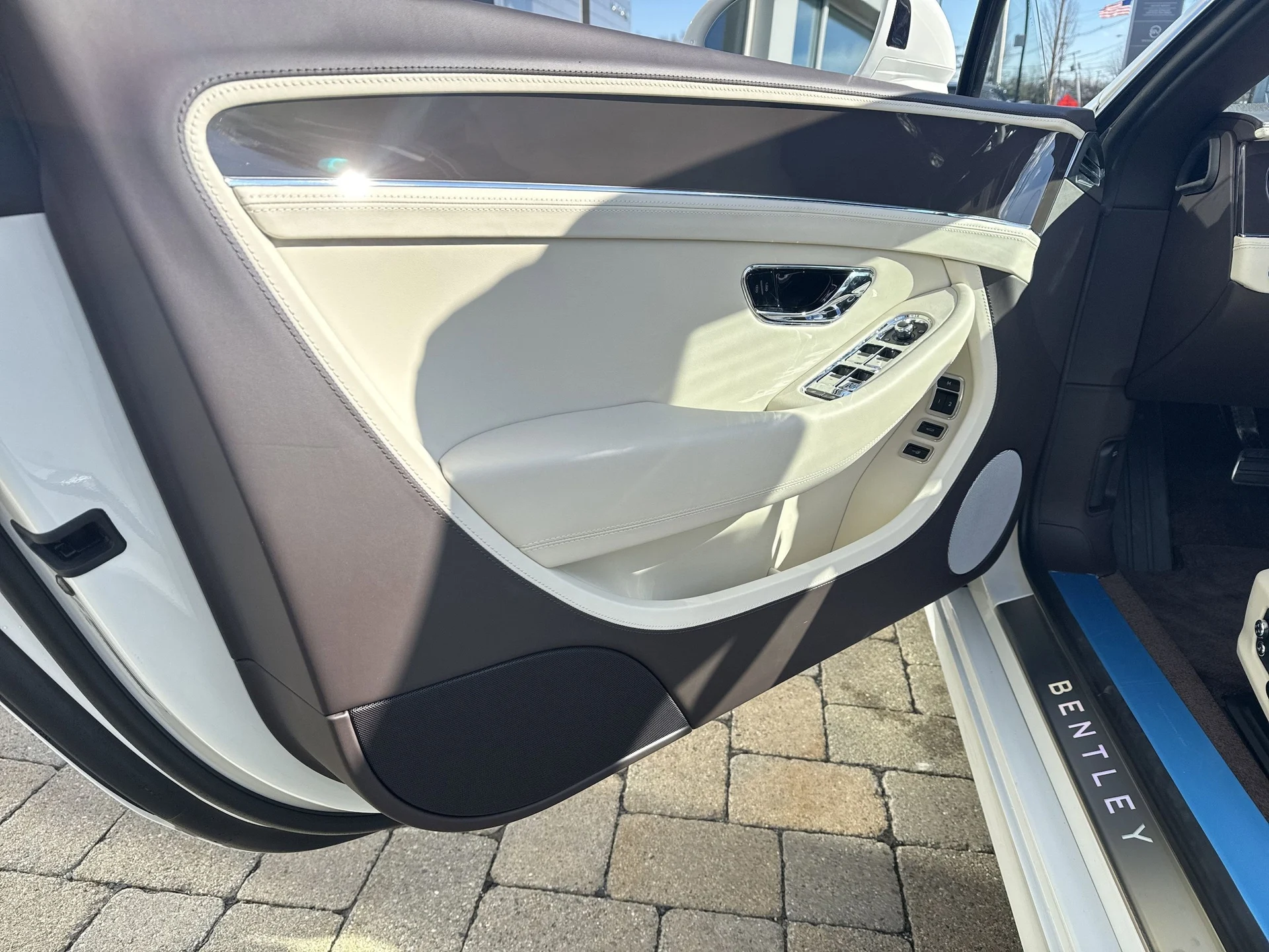 mph012_3965066264_d82809730e8acee225471d8fd73df699x_0da1980b67