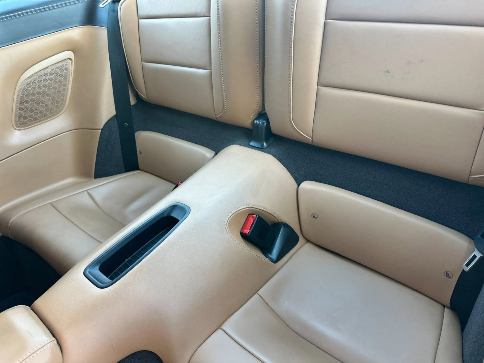 mph012_3970823903_3917ef2cc4e1f90d238d6f2583ac9d2e_847ff6e226