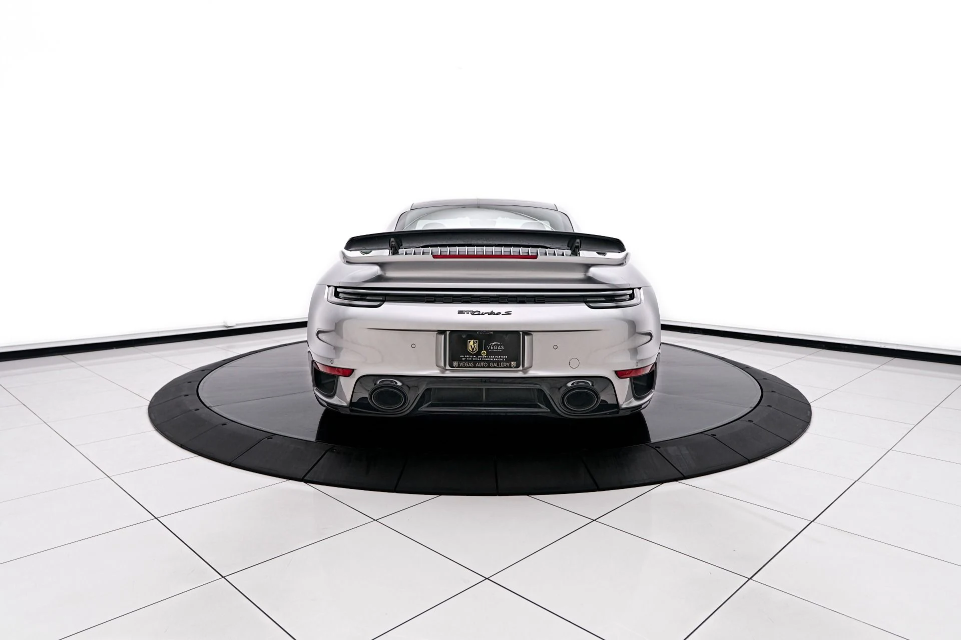 mph012_3970869624_Used_2024_Porsche_911_Turbo_S_1754417049_225b668b19
