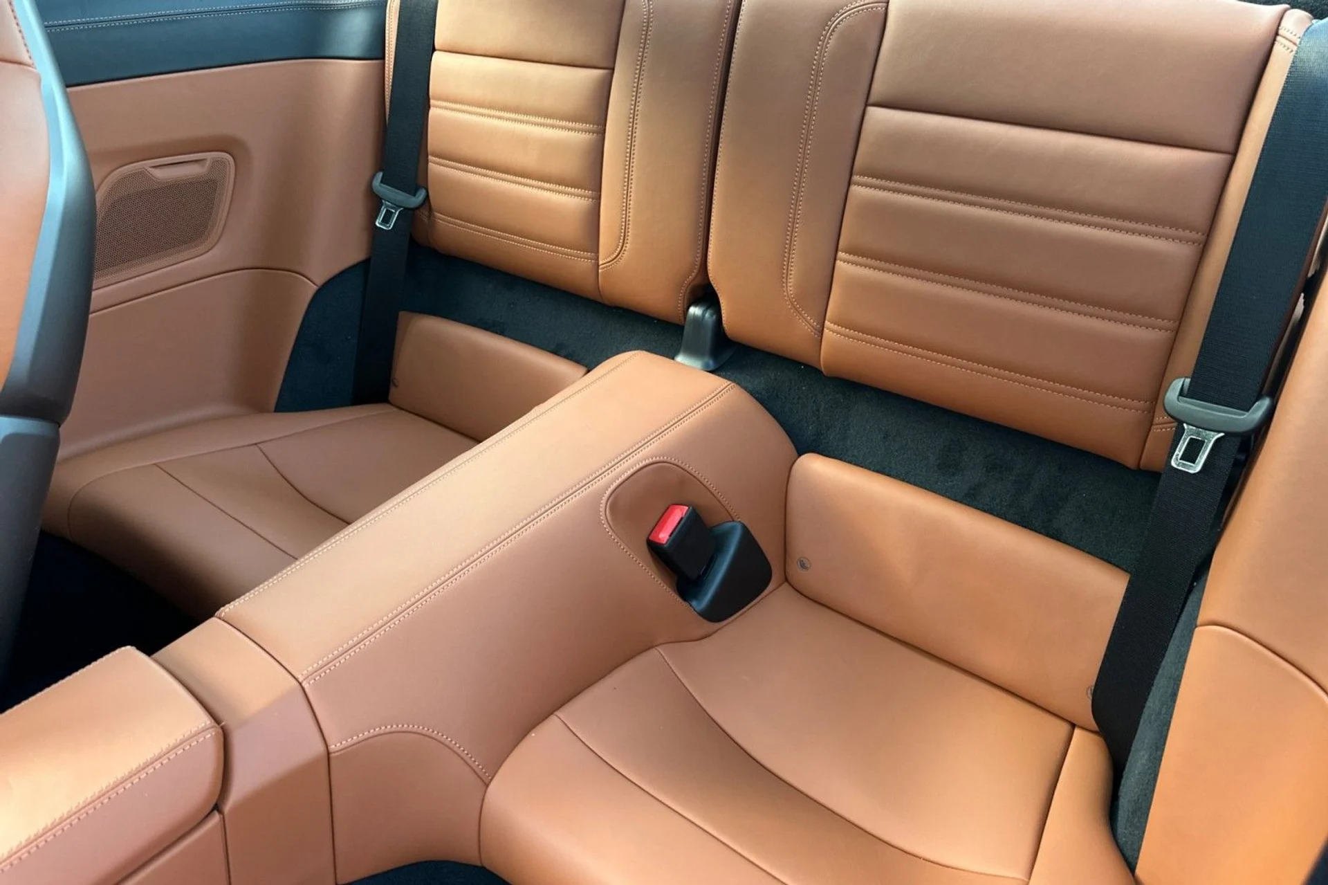 mph012_3980830826_52340715eeea9df03076041bc9137b81_d9cc65cb02