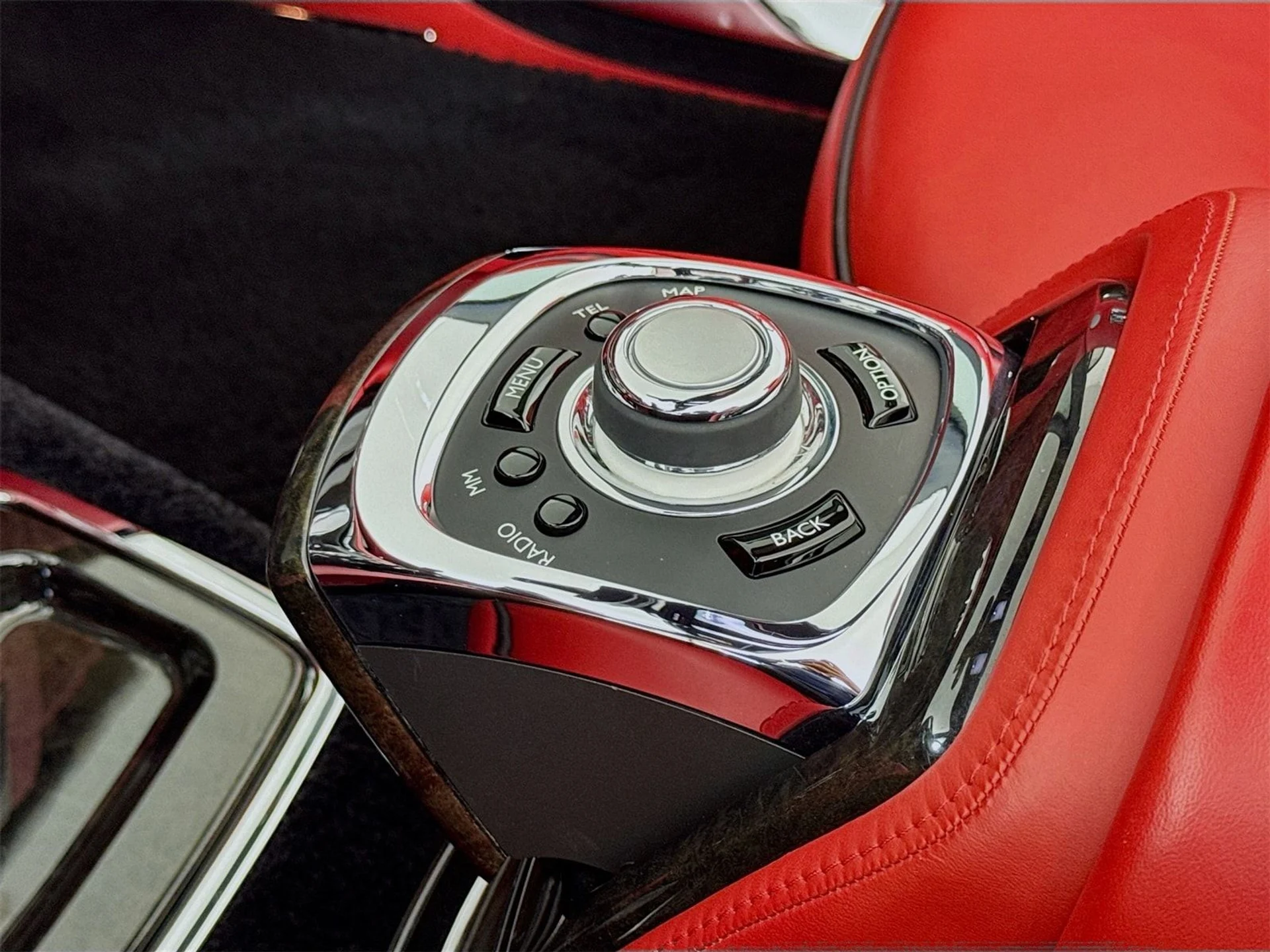 mph012_398839416_ef30ca150a94b1b088e27ff332c16053x_fb17c5f842