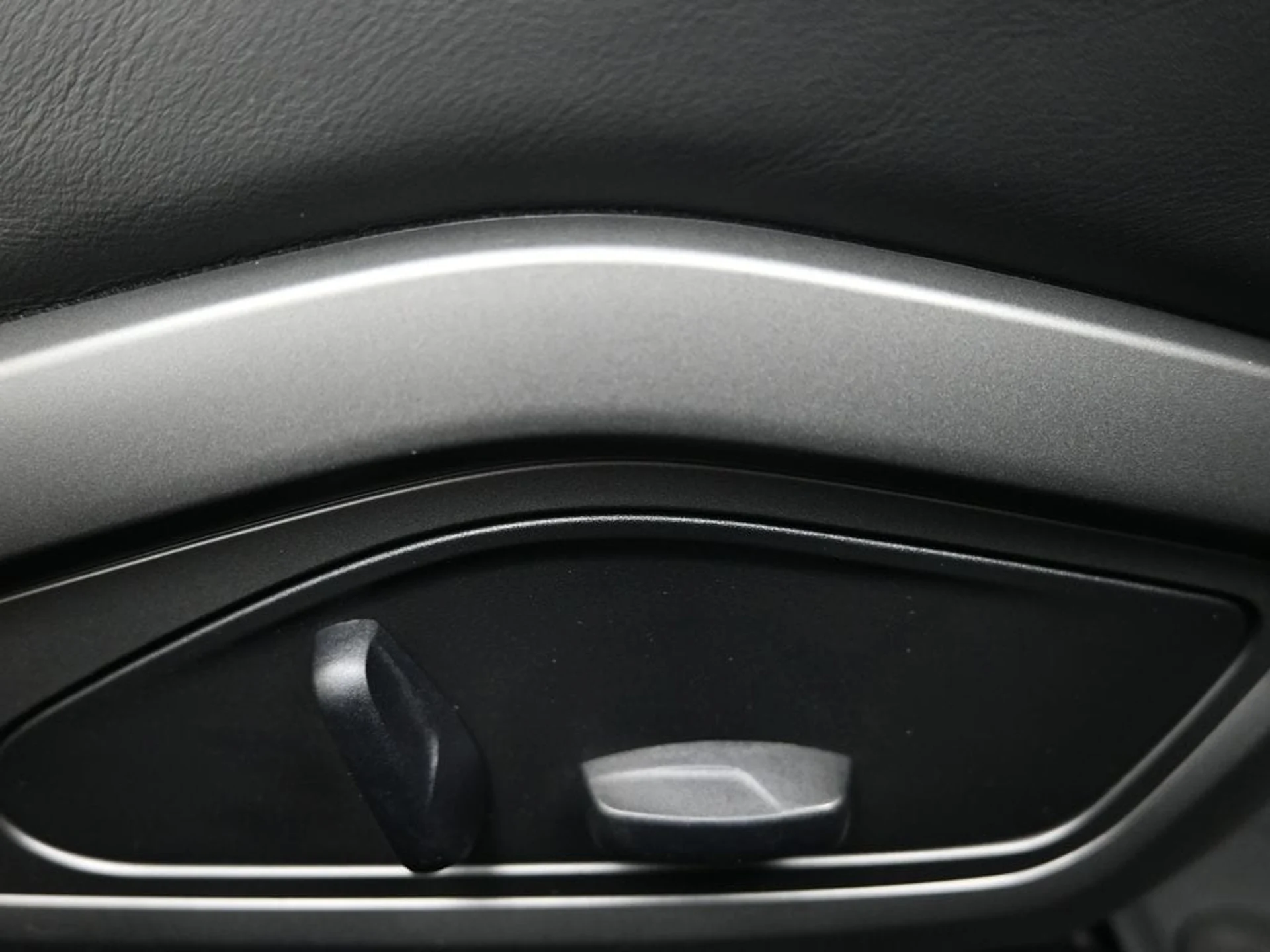 mph012_3988582052_559e3a1d40108b48c0e4e362d8aaf57ax_1e490f284d