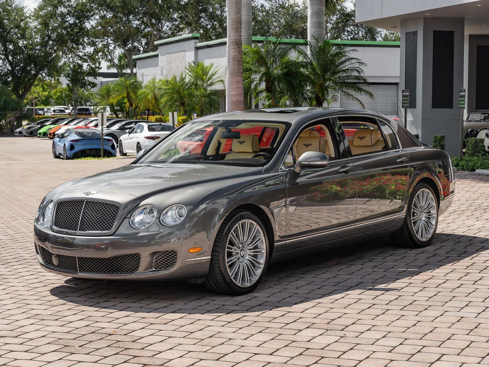 mph012_3990633746_Used_2011_Bentley_Continental_Flying_Spur_Speed_1792185133_5aa611e5f7