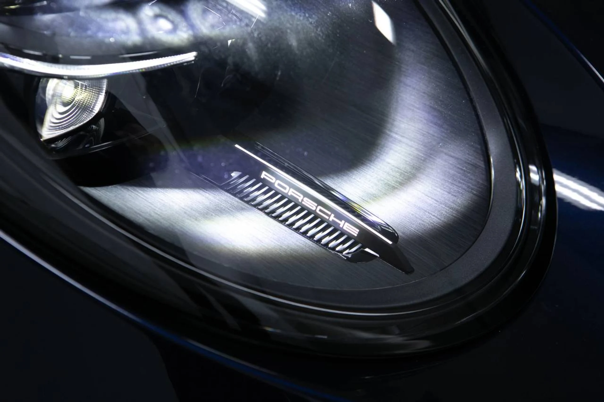 mph012_399185413_3e07ff0e3d612f6f96090608d7554c0fx_7d5b9c59d1