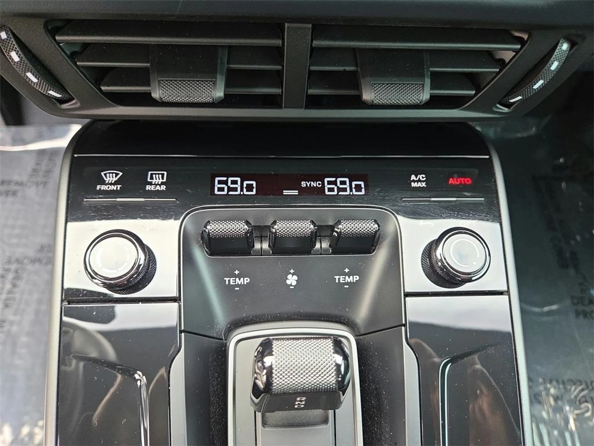 mph012_3995456953_lvve_Il_CI_0928v_Znsf_XD_0_YE_Ax_ZY_d56961e4b7