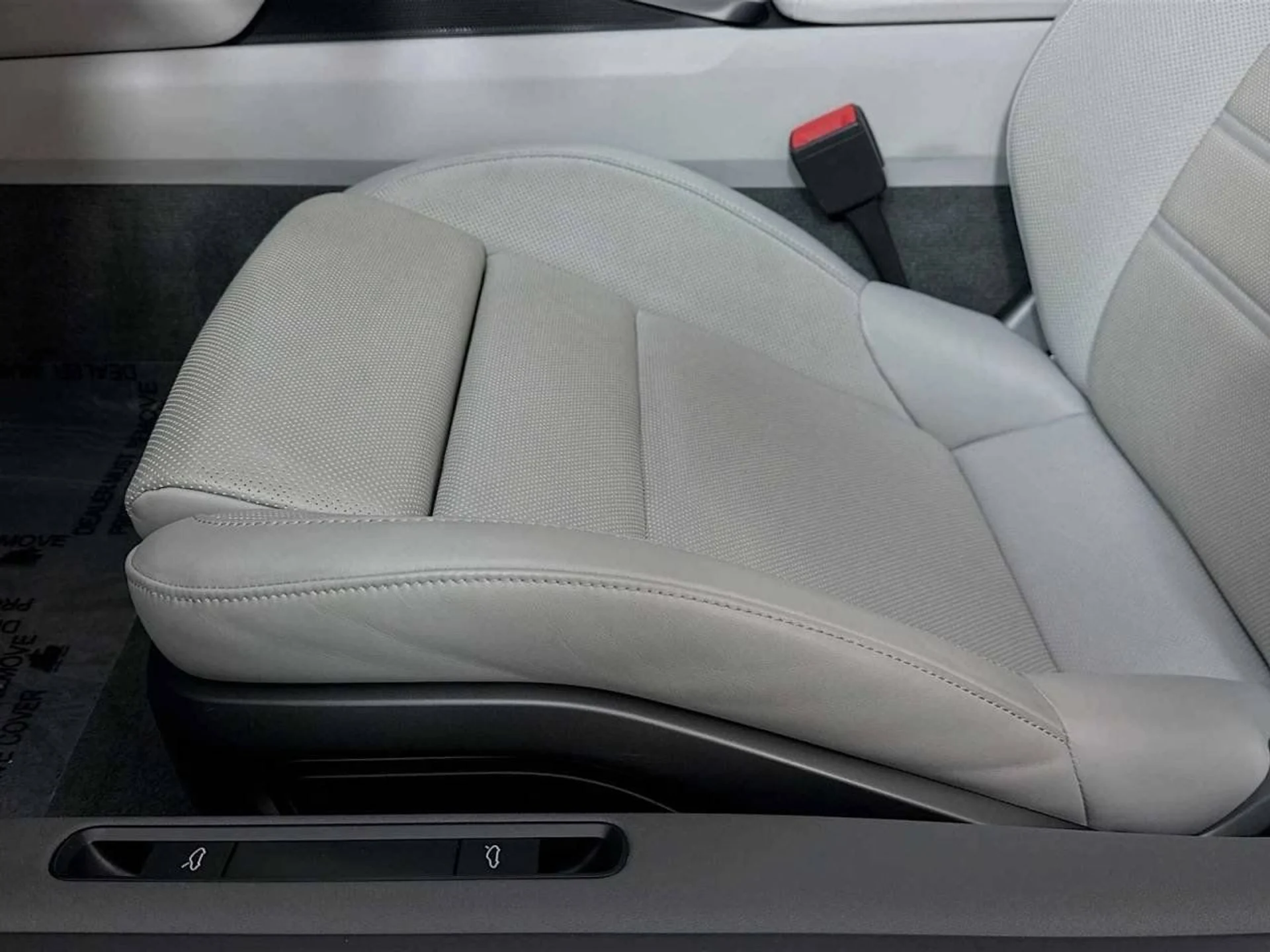 mph012_3995797543_4da467b2cce8f42711a9fac243808548_f71f7301ab