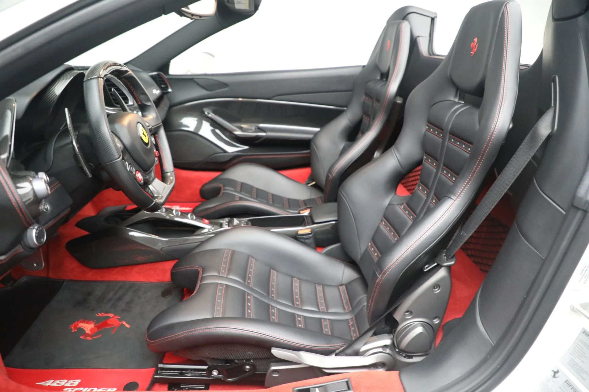 mph012_4005235805_Used_2016_Ferrari_488_Spider_1789756866_ba15562e19