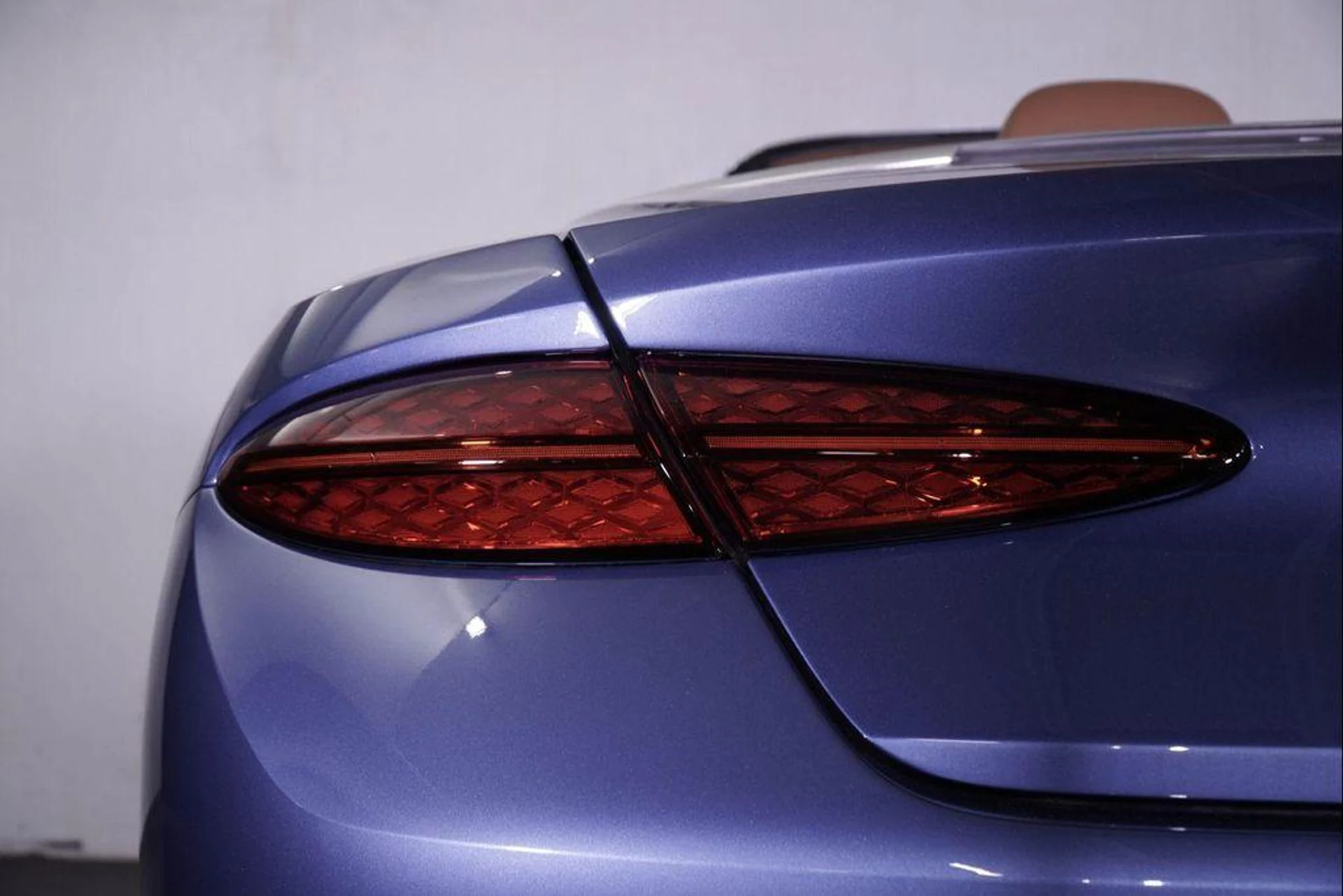 mph012_4018505026_k_UK_Am0_Eov_U_Eaaxp_Oi_h_CPZVS_Fw_Q_c1252d3642