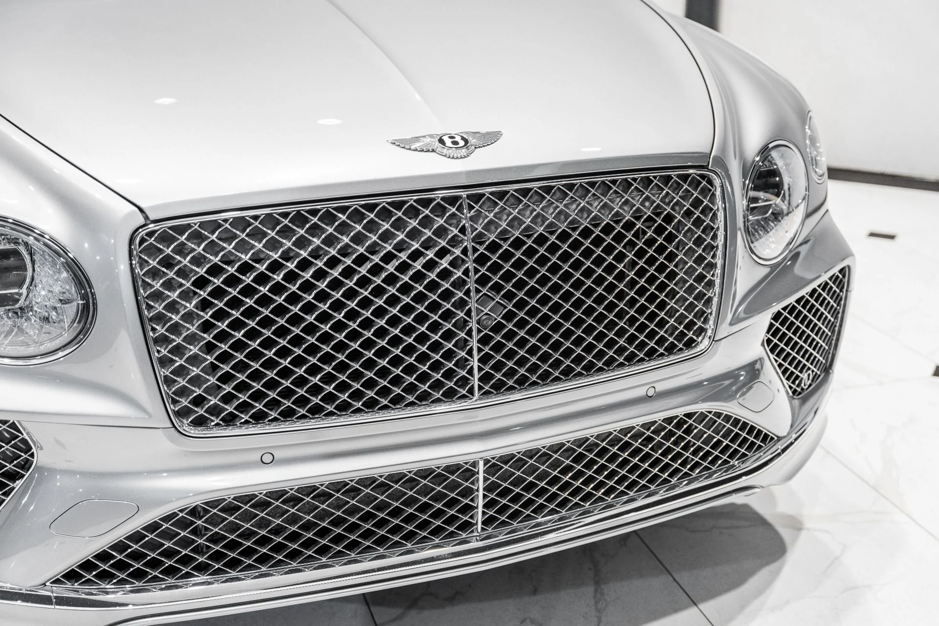 mph012_4020145219_Used_2022_Bentley_Bentayga_V8_1792247814_92c4b442ca