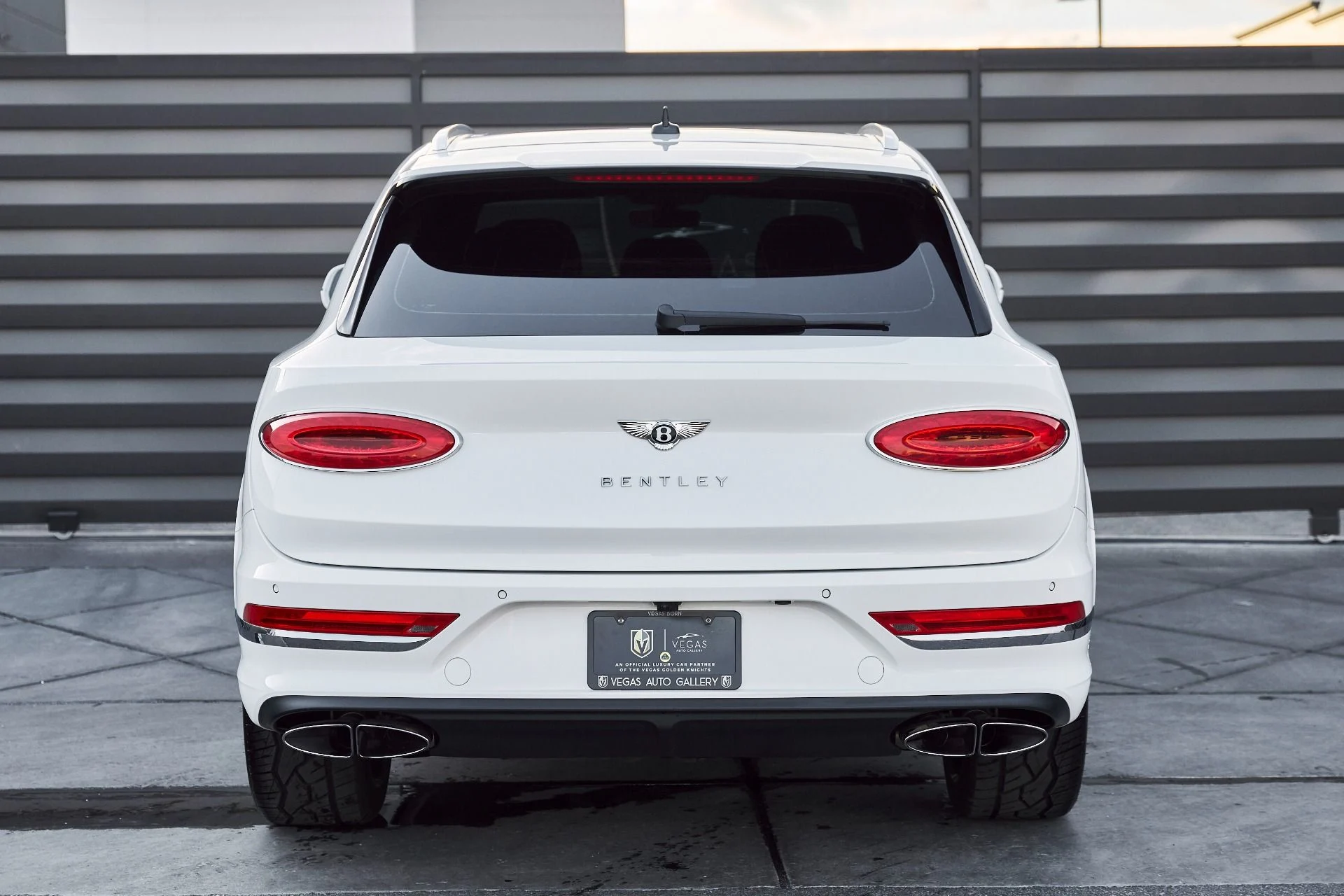 mph012_4023193227_Used_2022_Bentley_Bentayga_V8_1768246095_0172459aa4