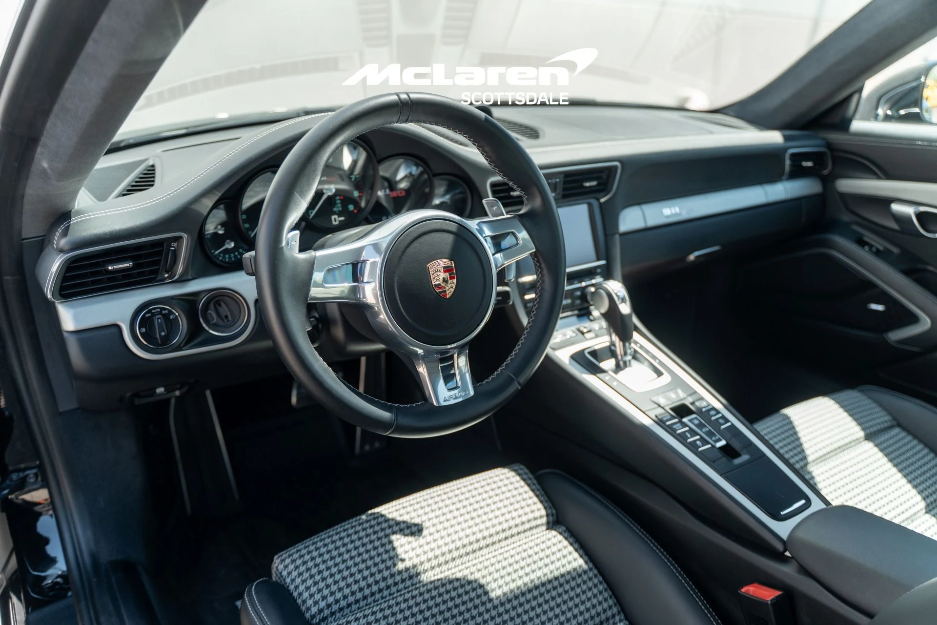 mph012_4023534493_Used_2014_PORSCHE_911_1782147245_e8c2ba0498