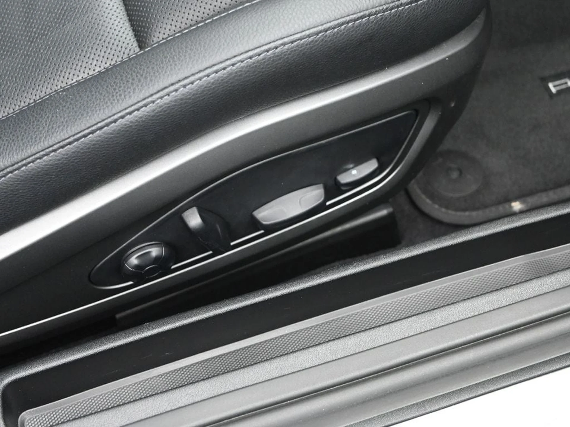 mph012_4024050270_982cf274fe57b42e4c952e360c7c29d5x_ca706313ae