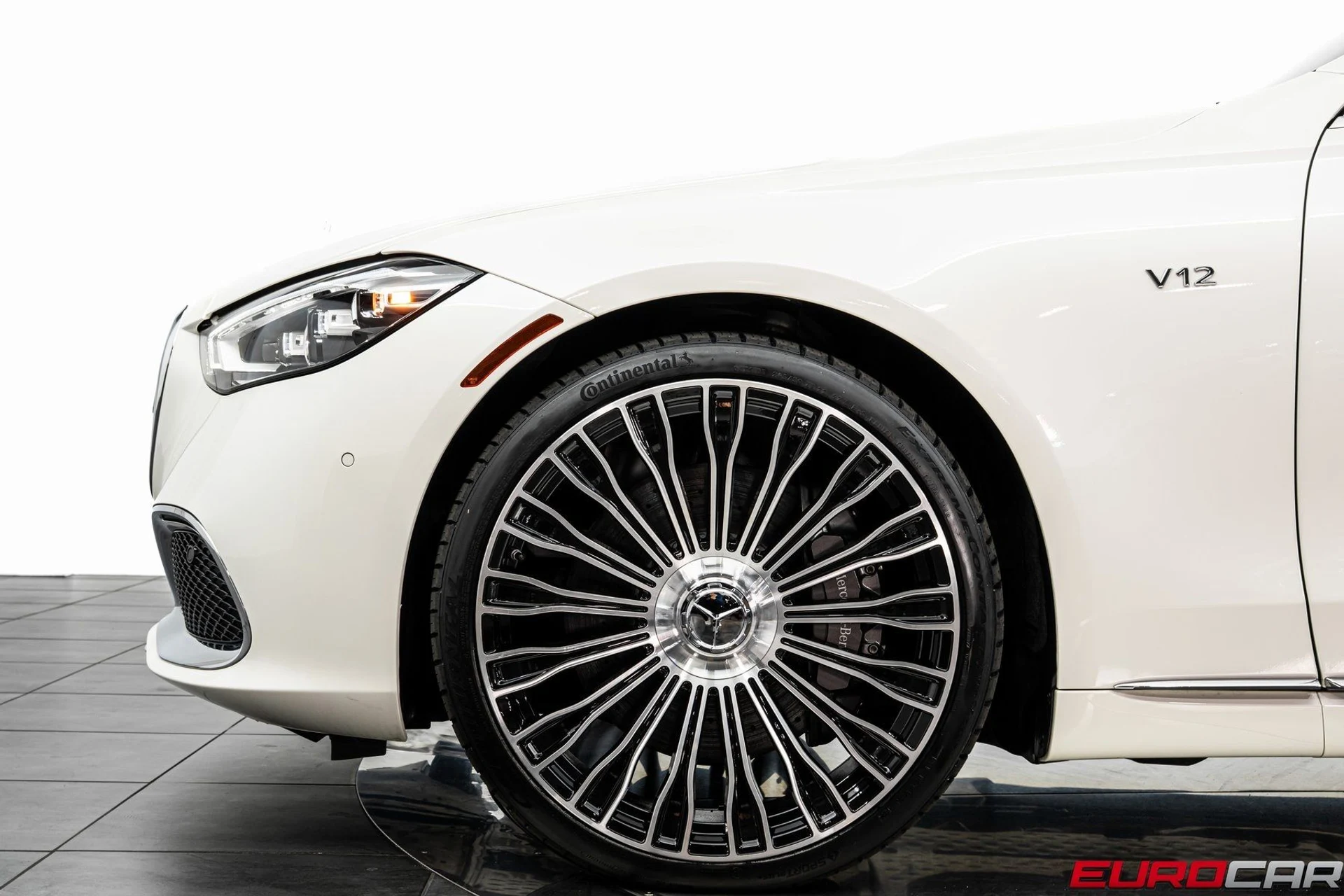 mph012_4036286569_image_13_15a7de6cef