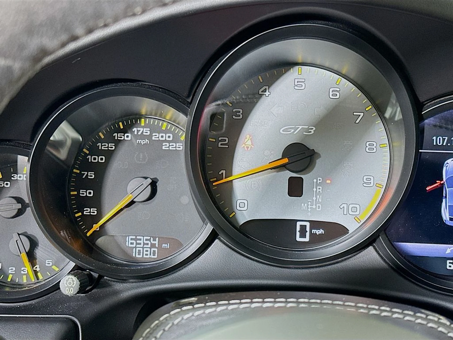 mph012_4049969831_bb1b1150fbfc825fda2796512314b0b2x_024a5cb5a9