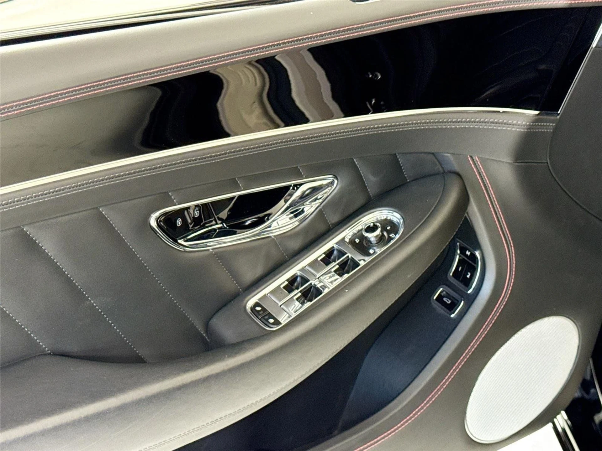 mph012_4054503929_0058030cb19026f14215e4a3deb508d6_60d0bd8ae1