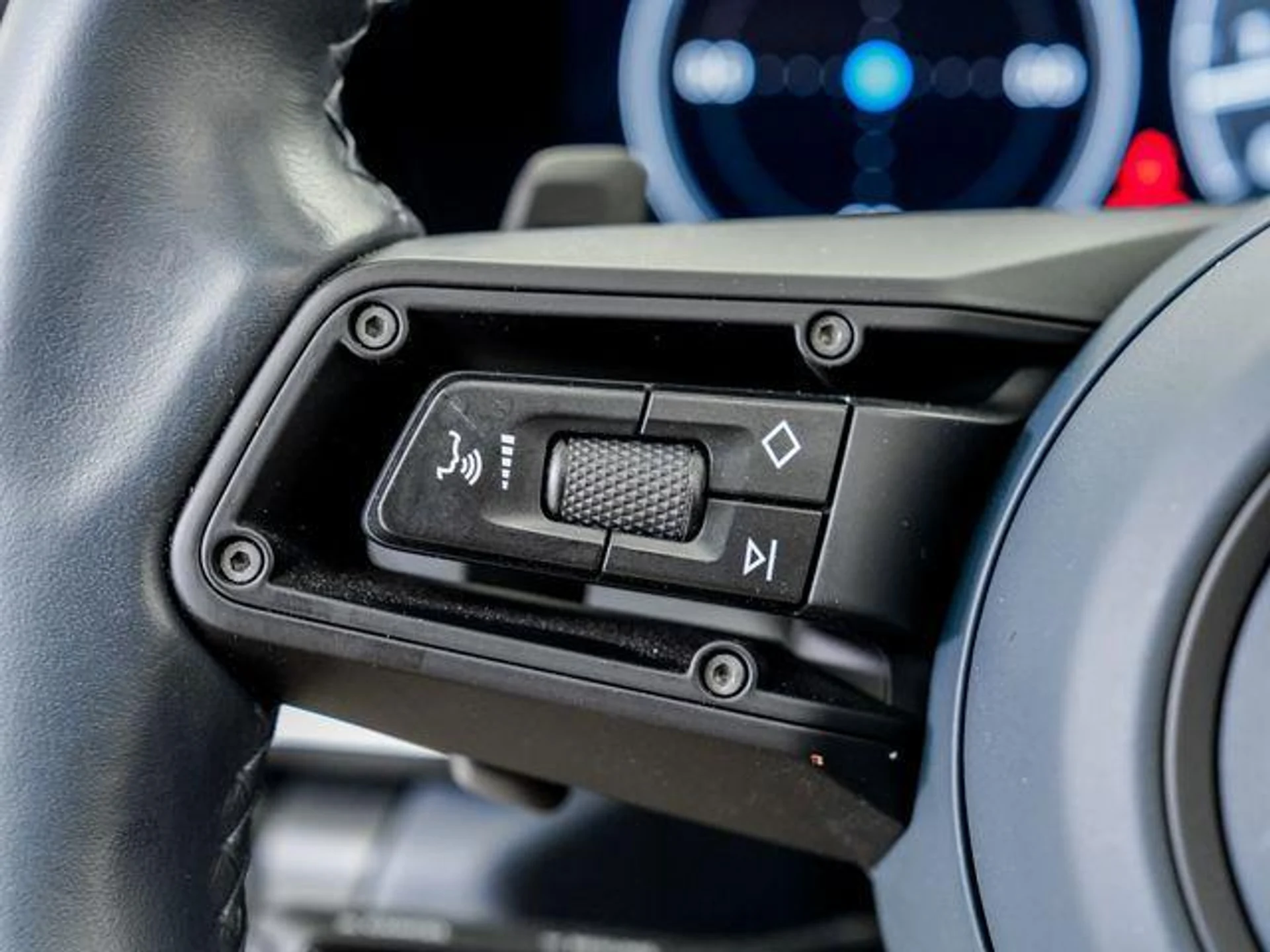 mph012_4055462311_K_Prl_h4fy_W_OY_Thg_Z9m0yt_P_Ew_4ce8acf6bb