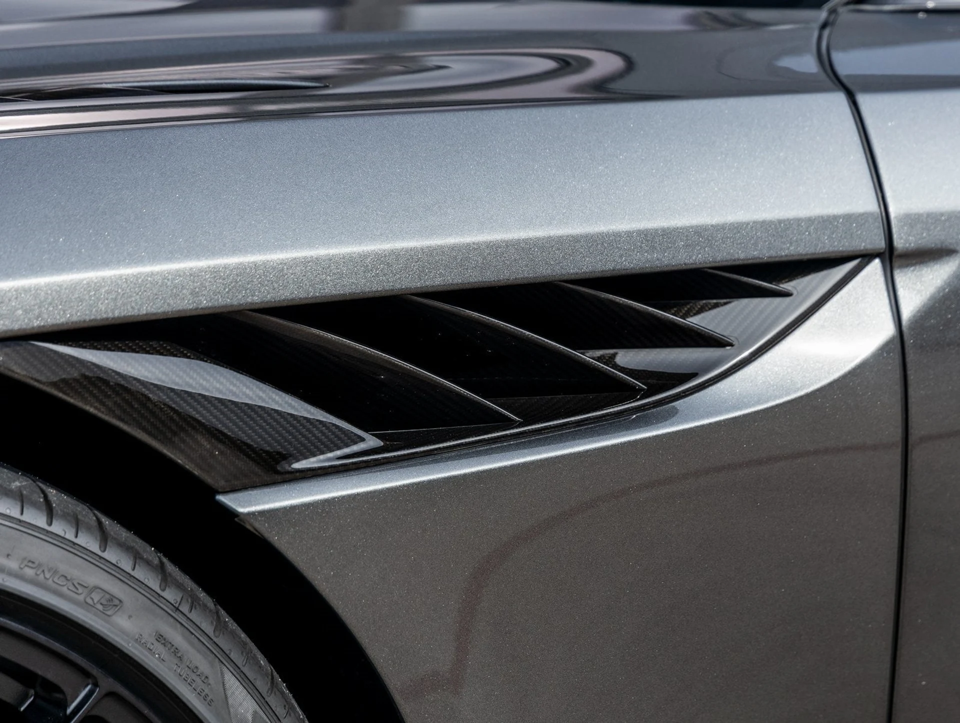 mph012_4056212563_13_5d74d90c1f