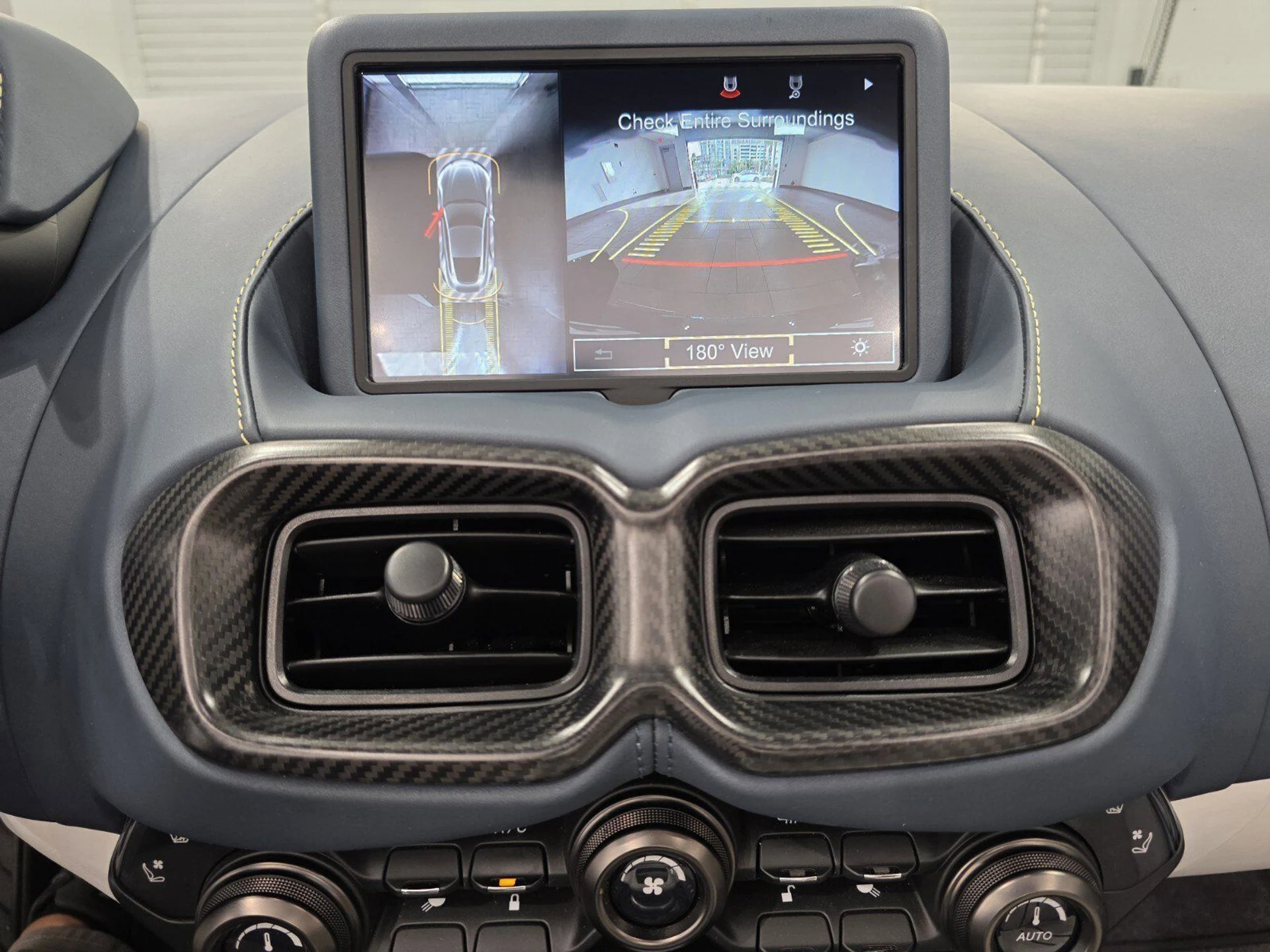 mph012_4059426547_ed10f2dc81c9b957534bd2865ba33326_2ada947a18